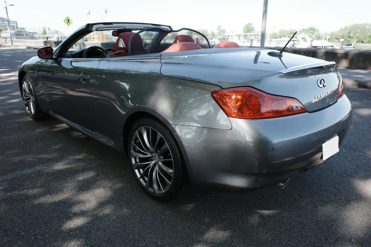 Infiniti G снимка Infiniti G