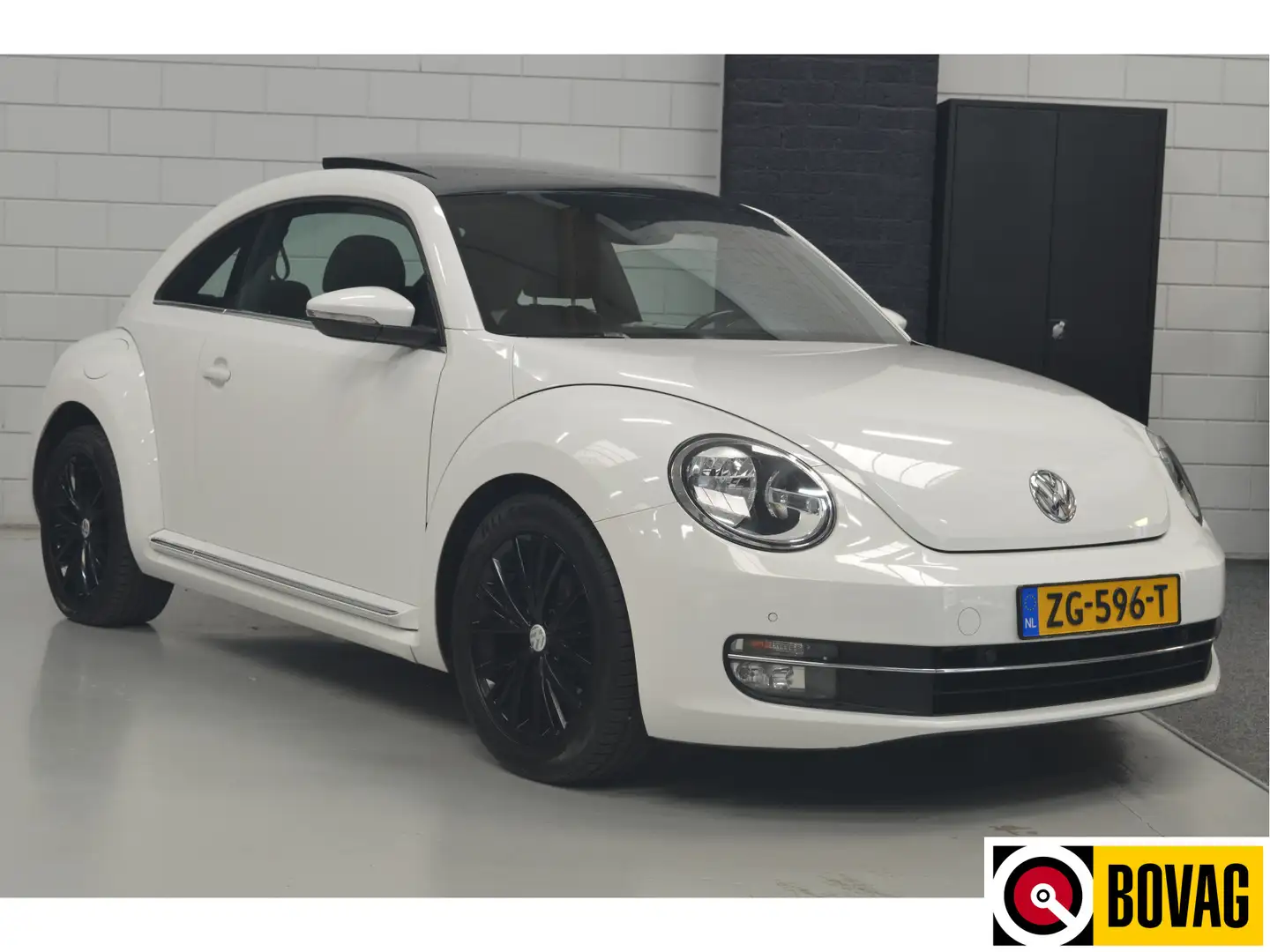 Volkswagen Beetle 1.2 TSI Design // PANORAMADAK // CLIMA // CRUISE / Wit - 1