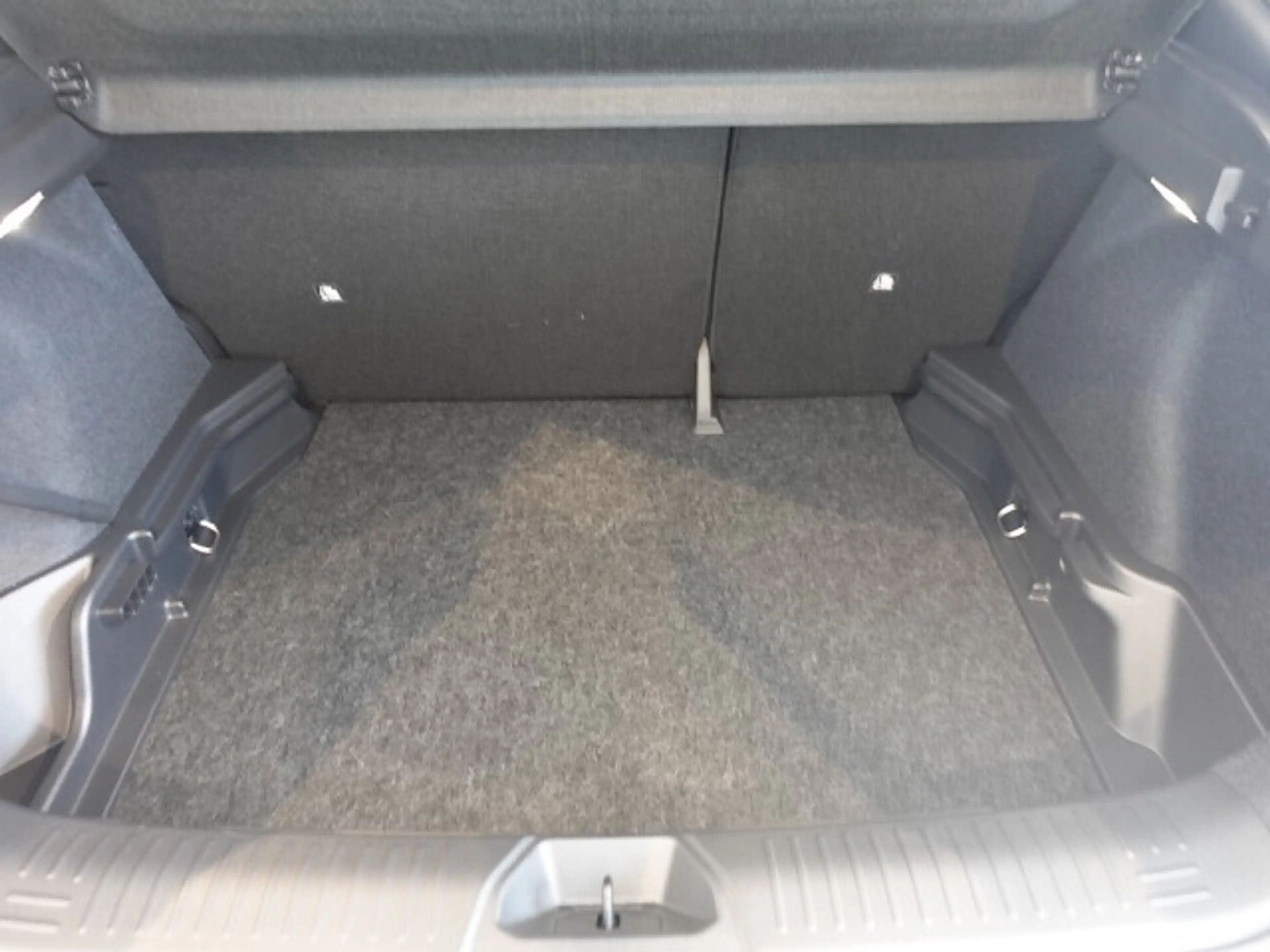 Nissan Leaf 40kWh Acenta — photo 11