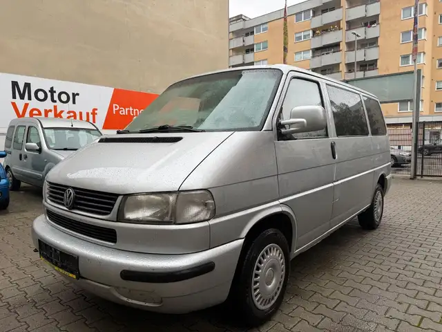 Volkswagen T4 Caravelle 2.5 lang