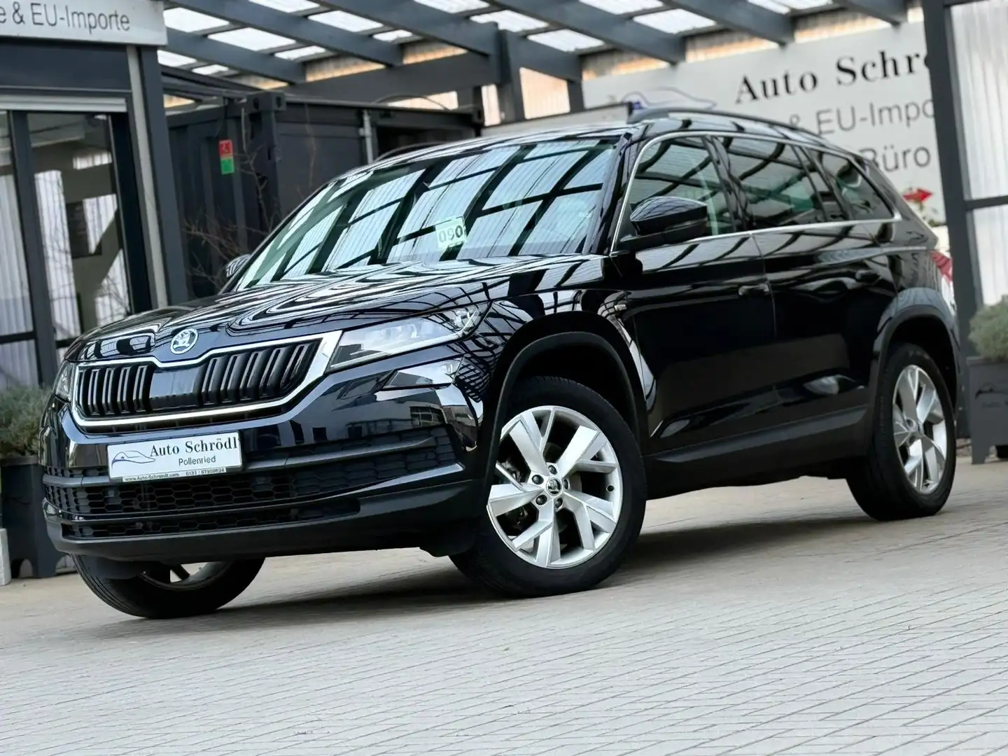 Skoda Kodiaq Soleil 1.5 TSI DSG, AHK, Standheiz, ACC, Leder Schwarz - 1