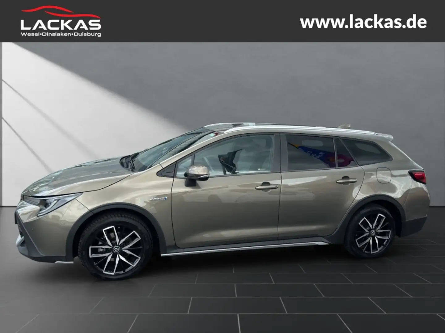 Toyota Corolla Touring Sports Hybrid Trek 1.8*PDC*KAMERA*TOP* smeđa - 2