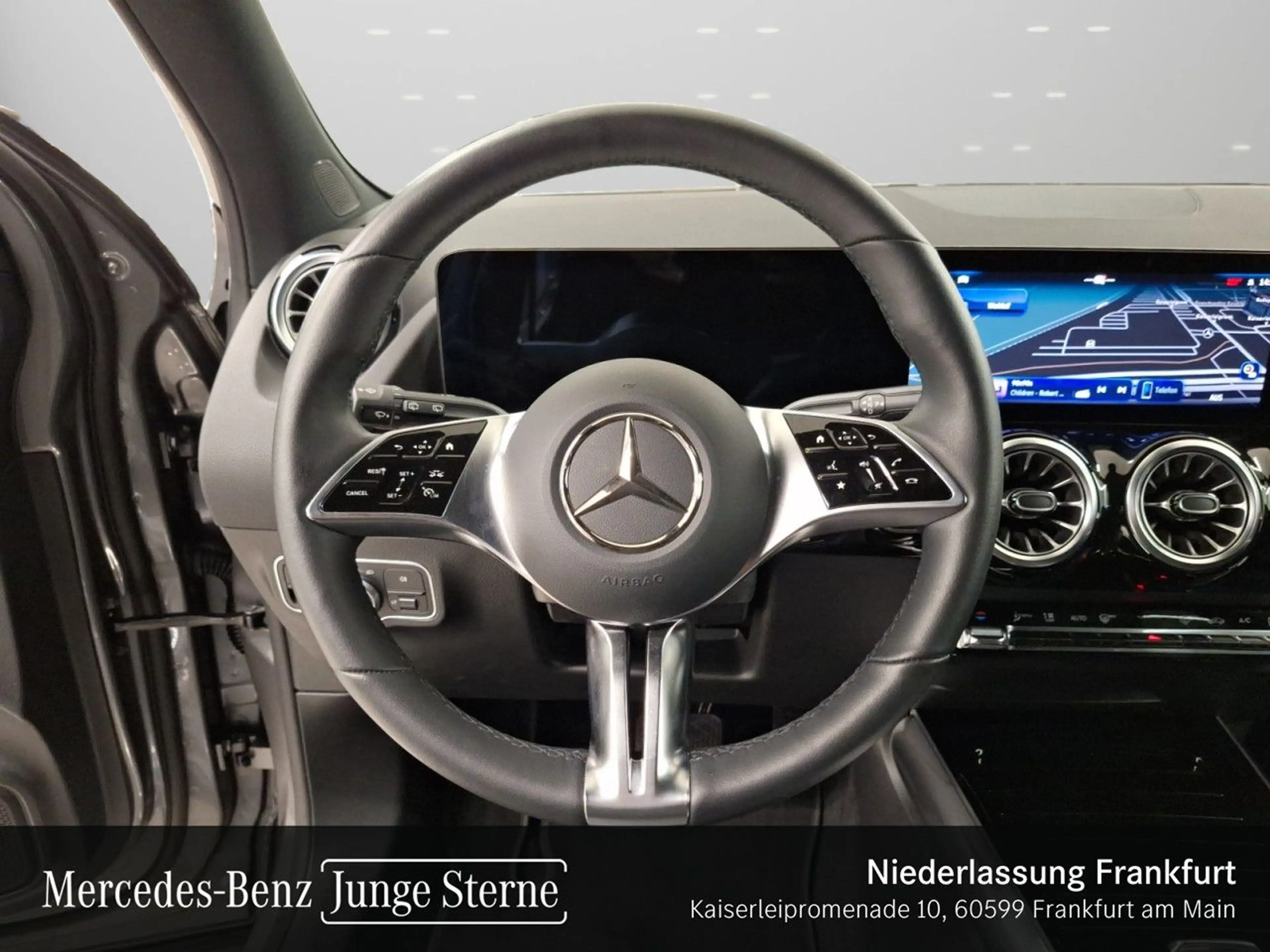 Mercedes-Benz EQA 250 PROG+ADVANCED+AHK+360+SPUR — photo 14
