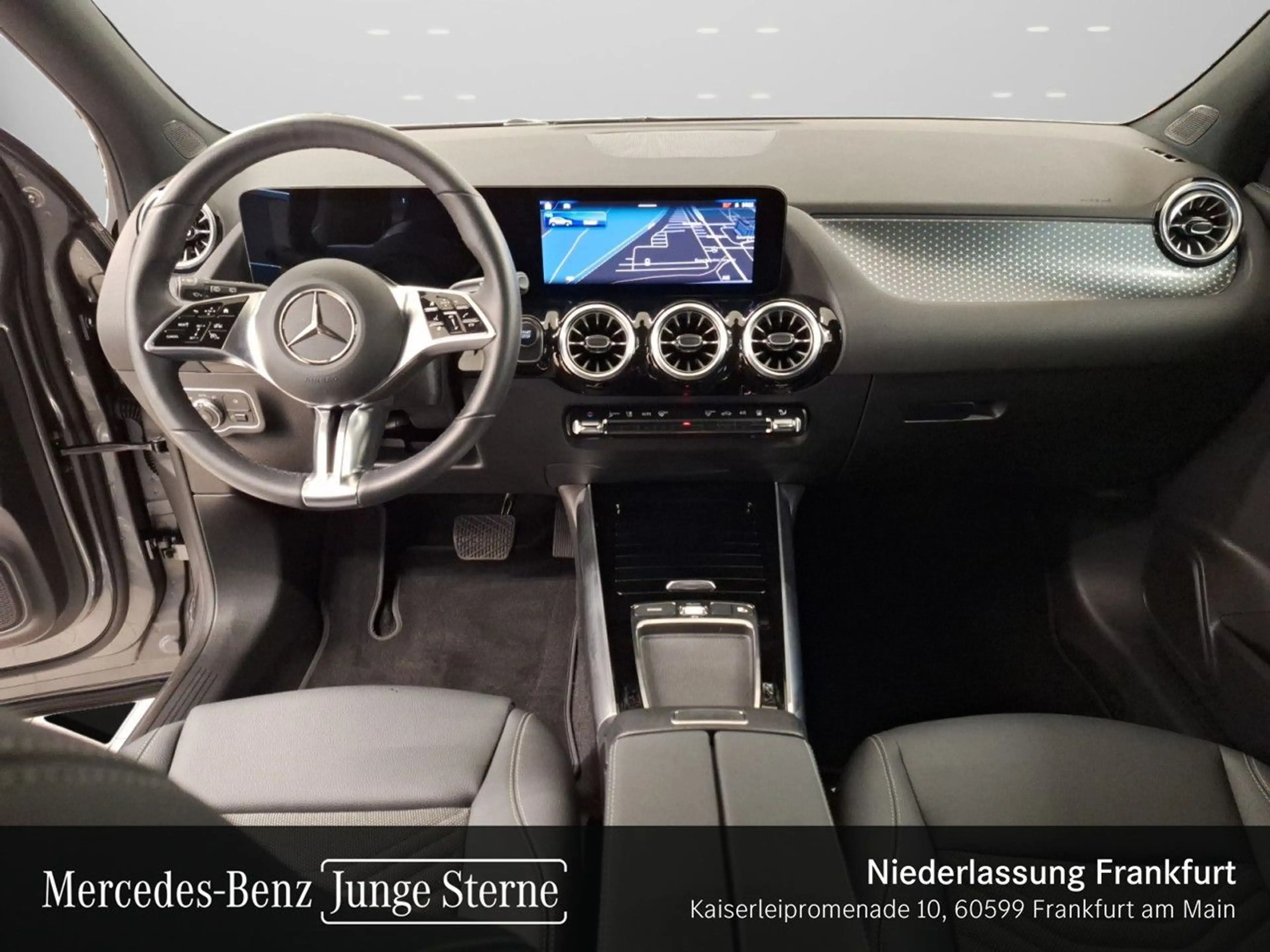 Mercedes-Benz EQA 250 PROG+ADVANCED+AHK+360+SPUR — photo 13