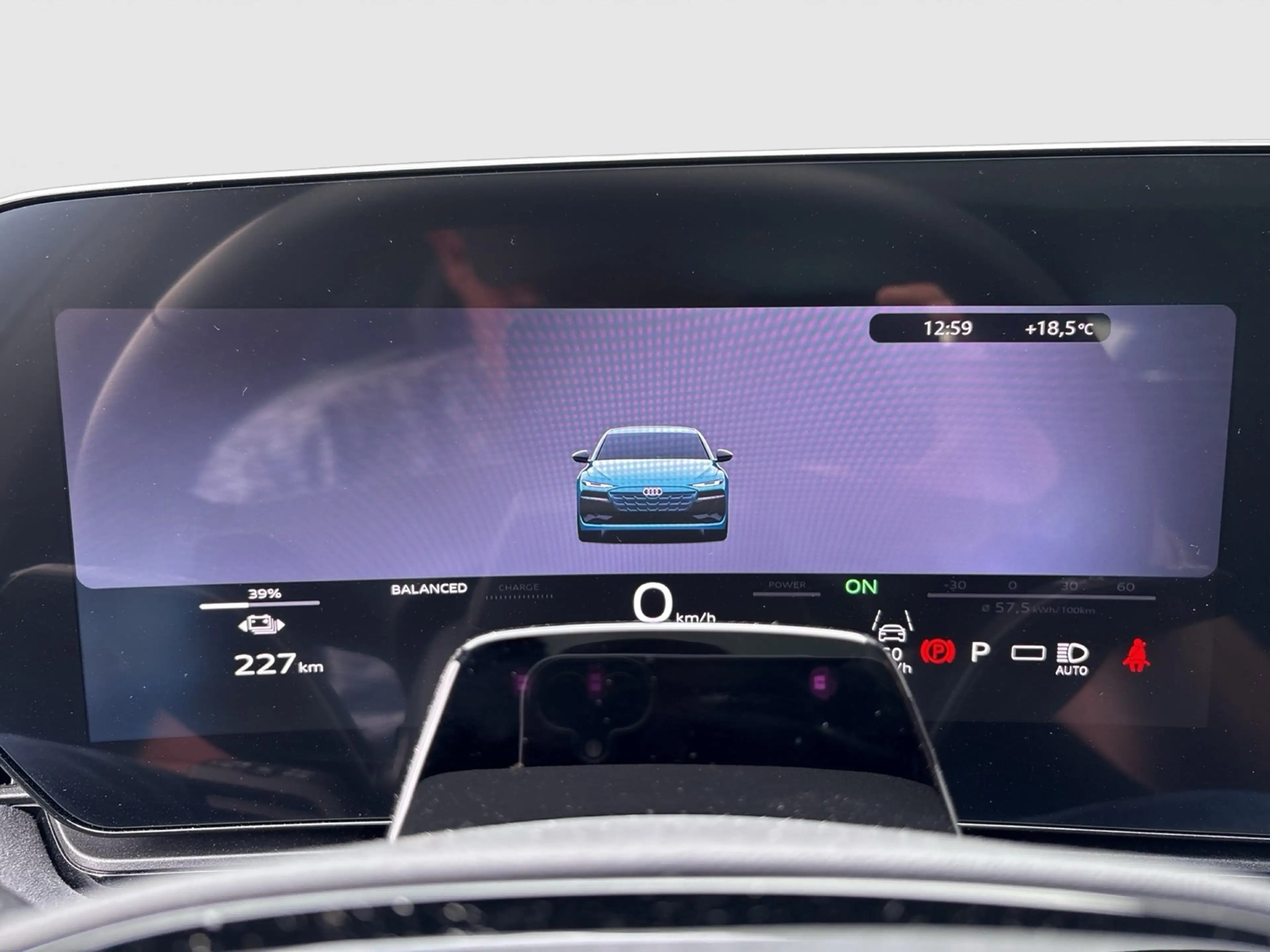 Audi A6 e-tron Avant quattro S LINE PANO B&O AHK LM20 — photo 13