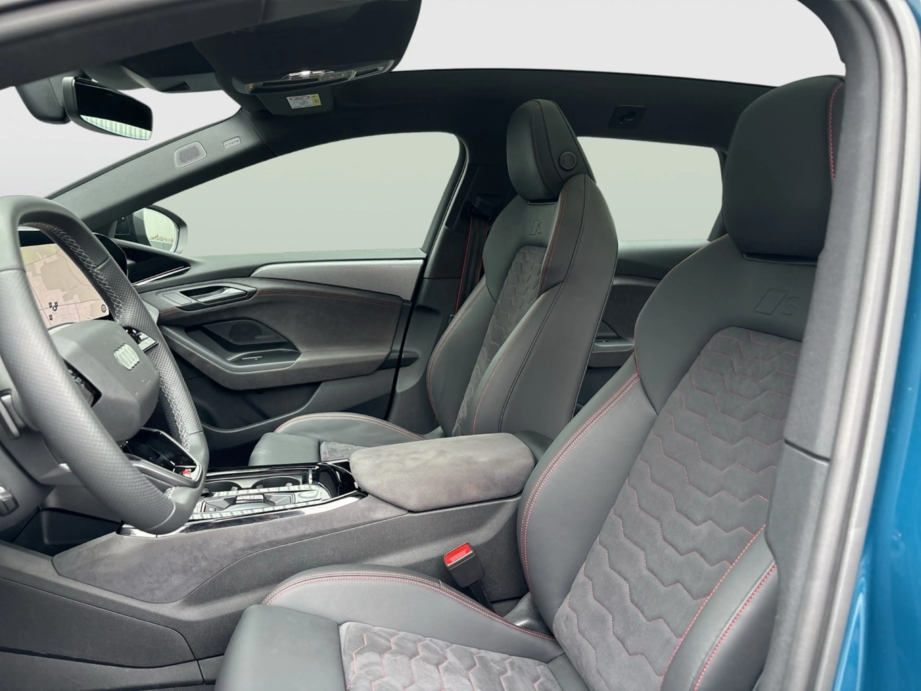 Audi A6 e-tron Avant quattro S LINE PANO B&O AHK LM20 — photo 11