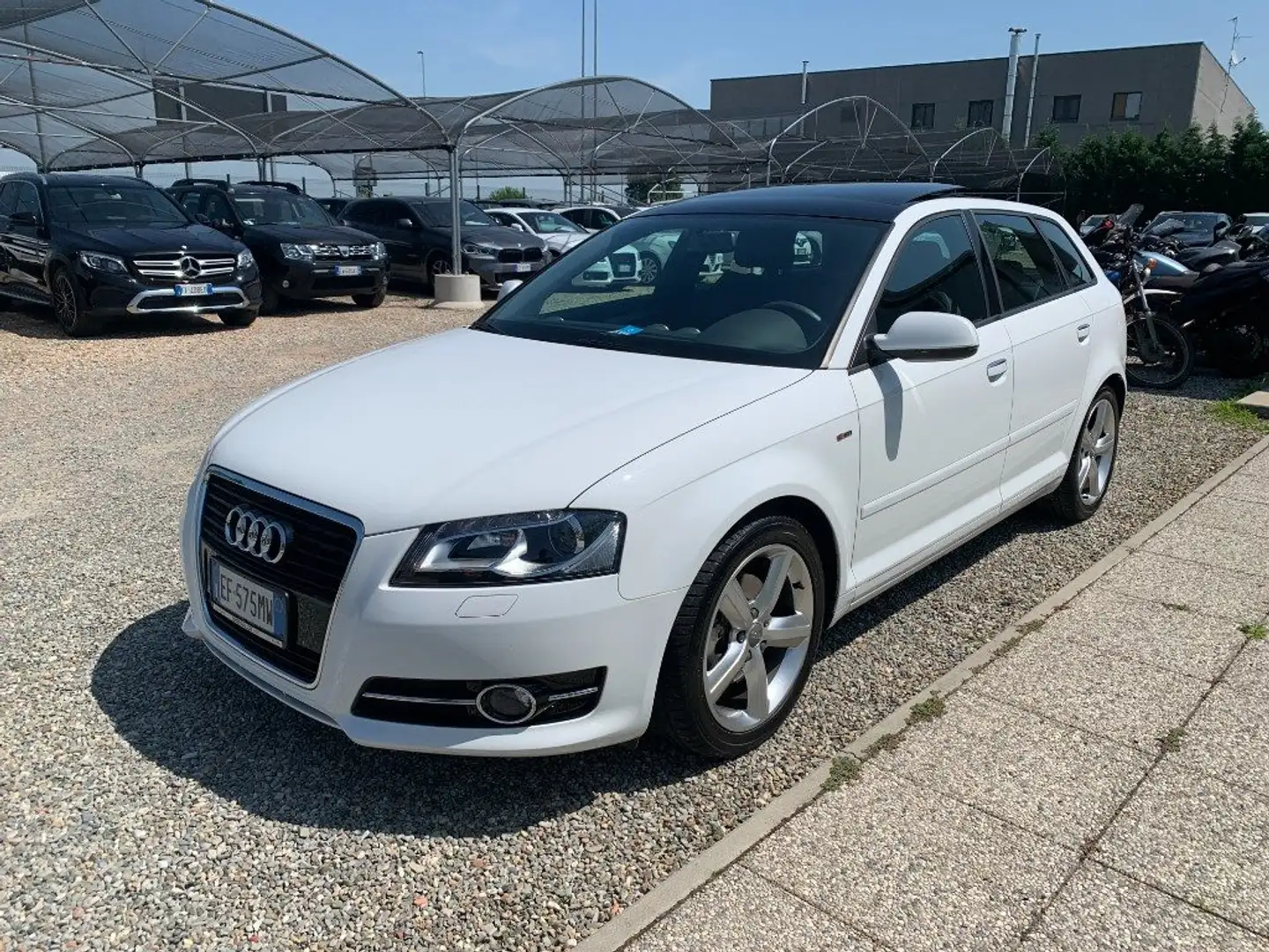 Audi A3 SPB 1.4 16V TFSI S-LINE Bianco - 1