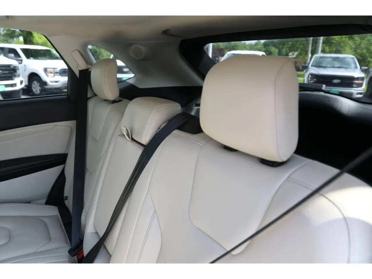 Ford Edge снимка Ford Edge