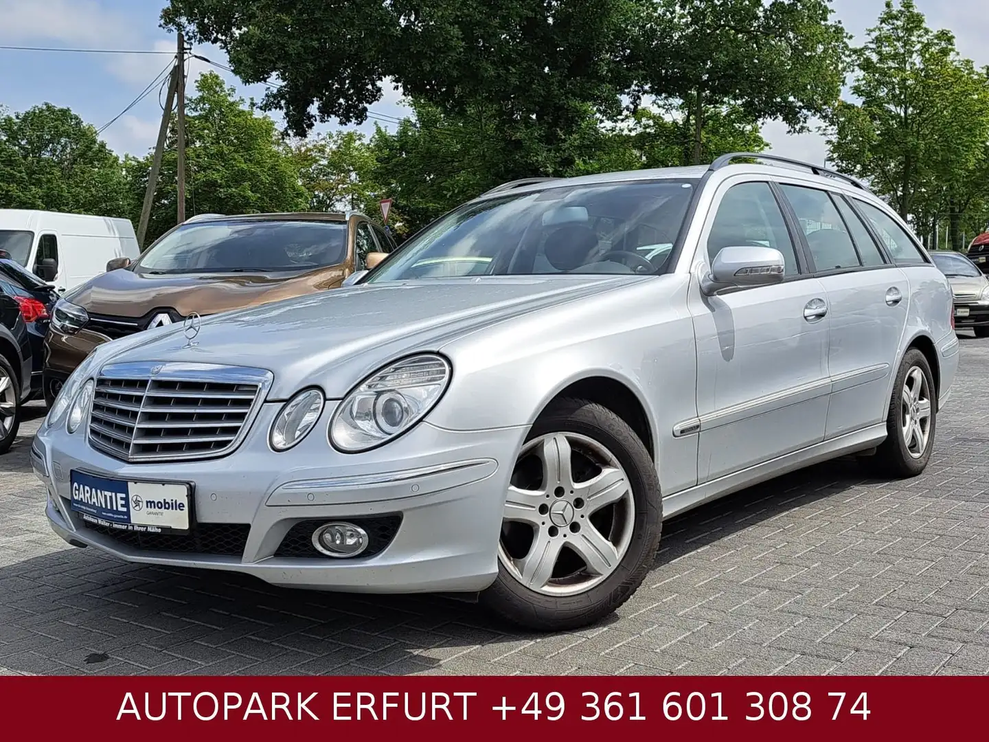 Mercedes-Benz E 220 CDI*Klima*Navi*Temp*StzH*Phone*PDC srebrna - 1