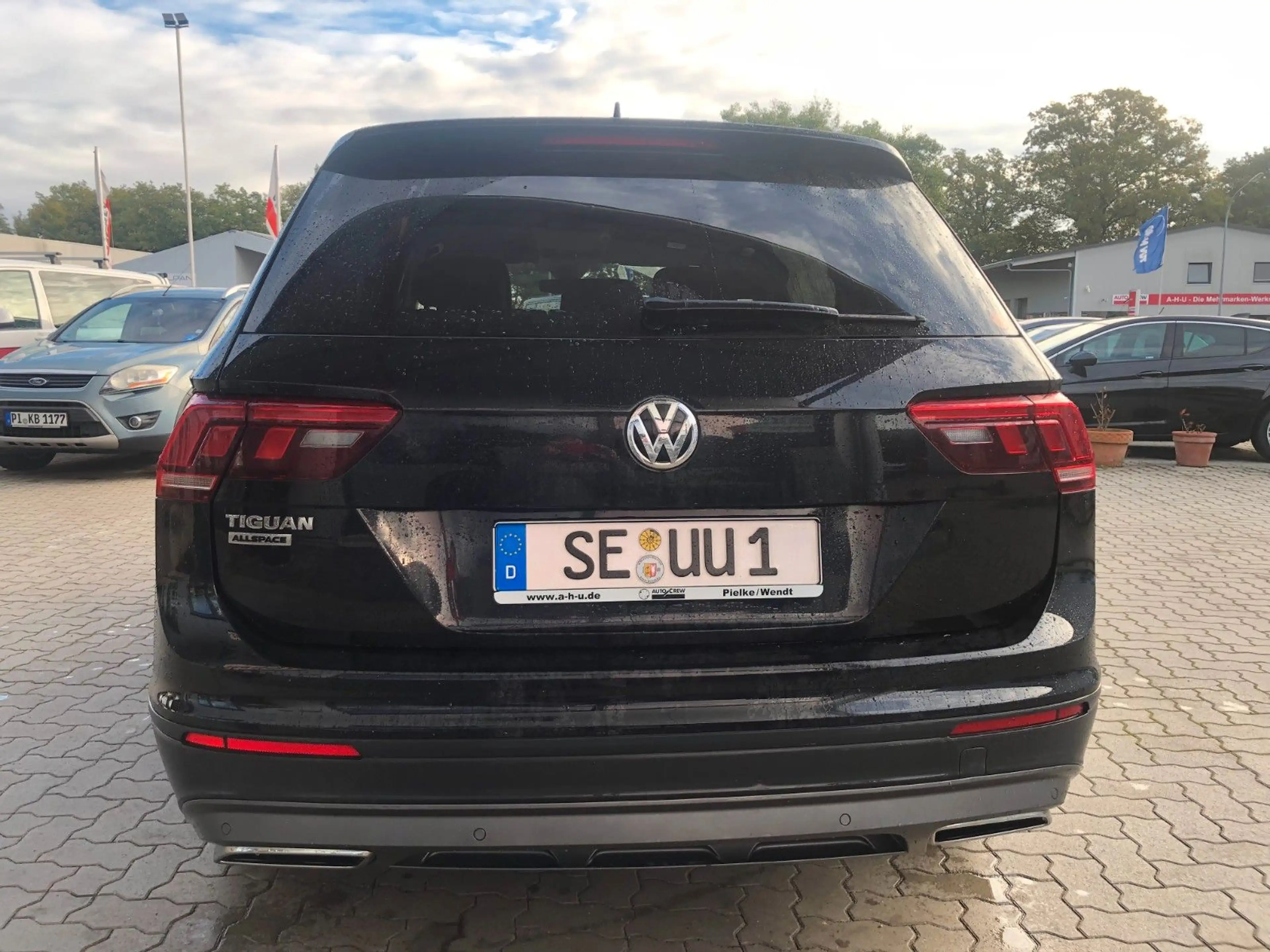 Volkswagen Tiguan Allspace Comfortline 7 Sitzer/Automatik — photo 5