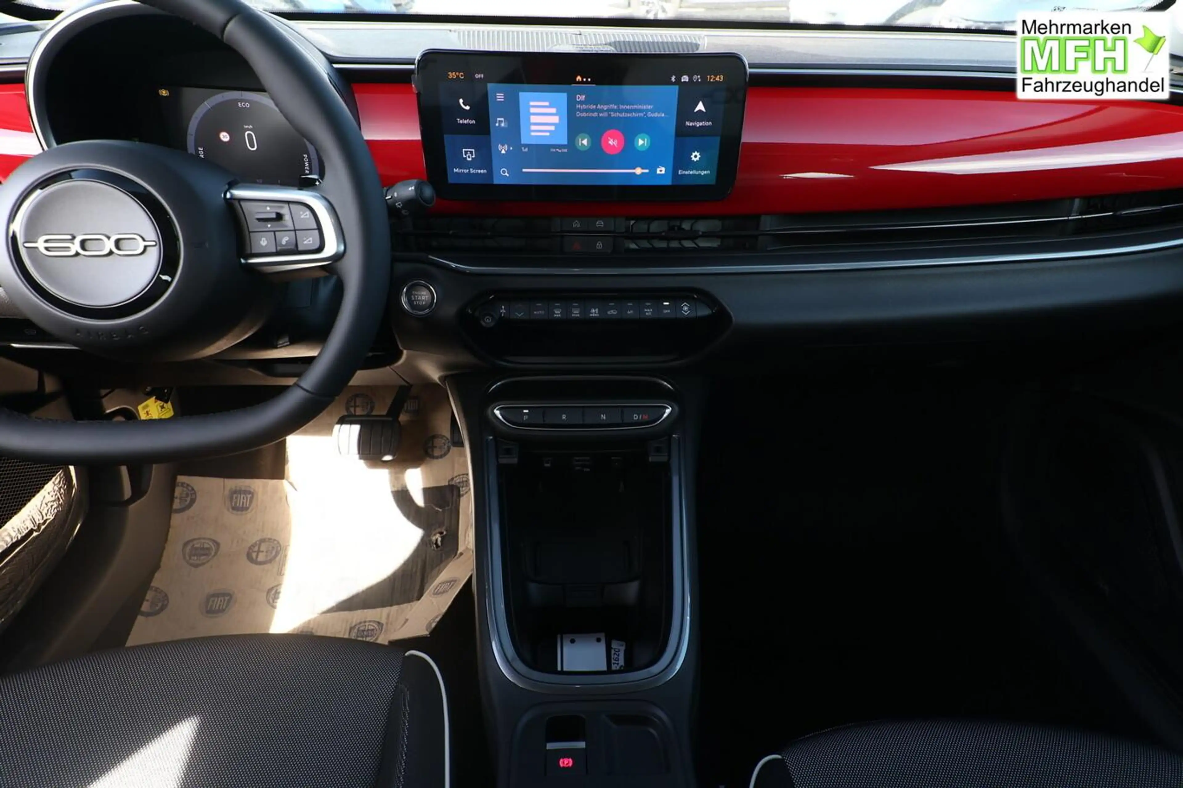 Fiat 600 Icon Hybrid SHZ Keyl Nav Kam 2xPDC LED CarP 74 ... — photo 7