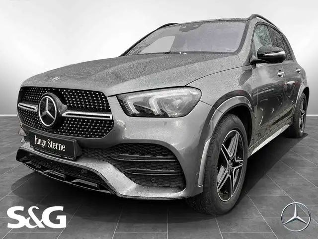Mercedes-Benz GLE 300 d 4M AMG LED+360°+Pano+MBUX+Night