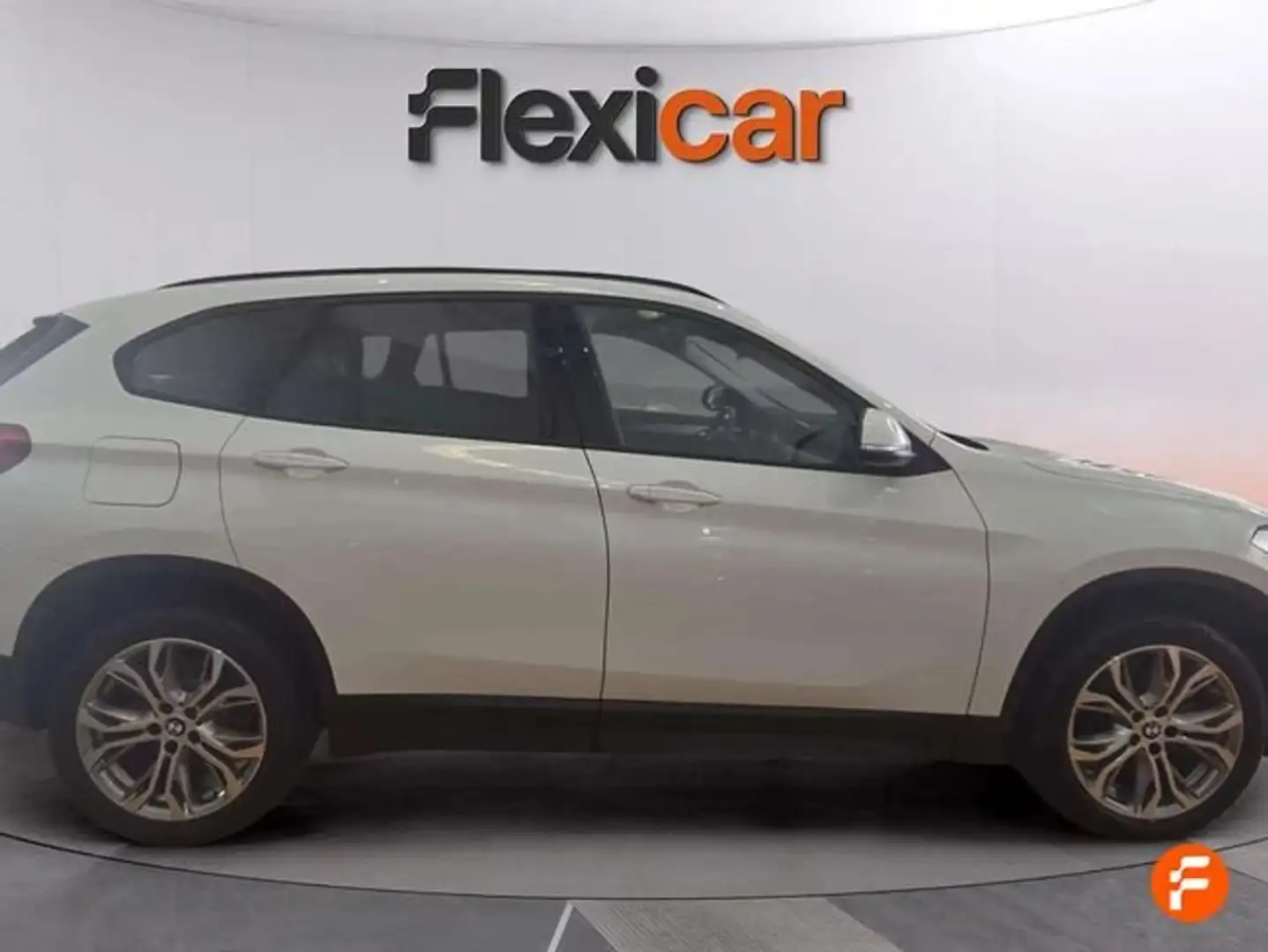 BMW X1 sDrive 18dA Blanco - 2