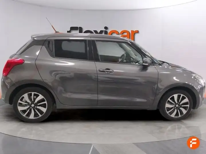 Suzuki Swift 1.2 GLE Mild Hybrid 2020, foto 4