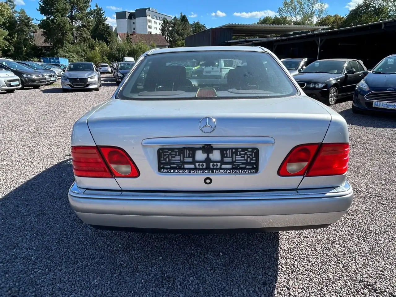 Mercedes-Benz E 200 Lim. *TÜV Neu* Steuerkette Neu*Klimaautom*, foto 5