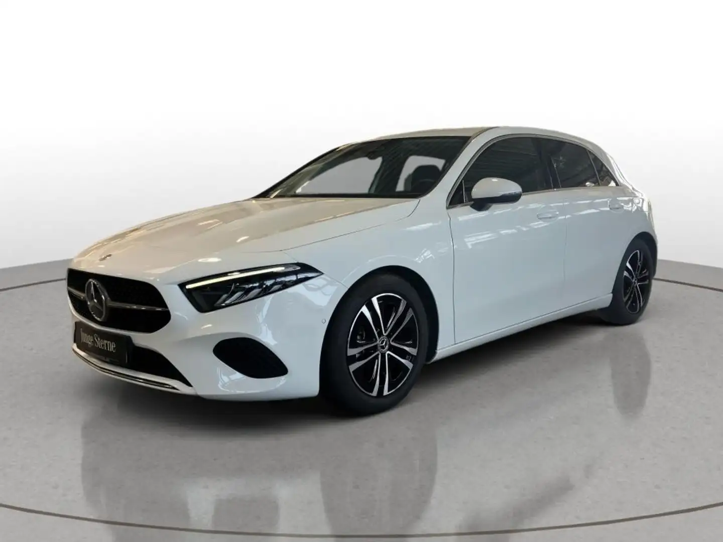 Mercedes-Benz A 180 Progressive Line+MBUX+Navi-Pr.+LED+Kam+PDC Weiß - 2