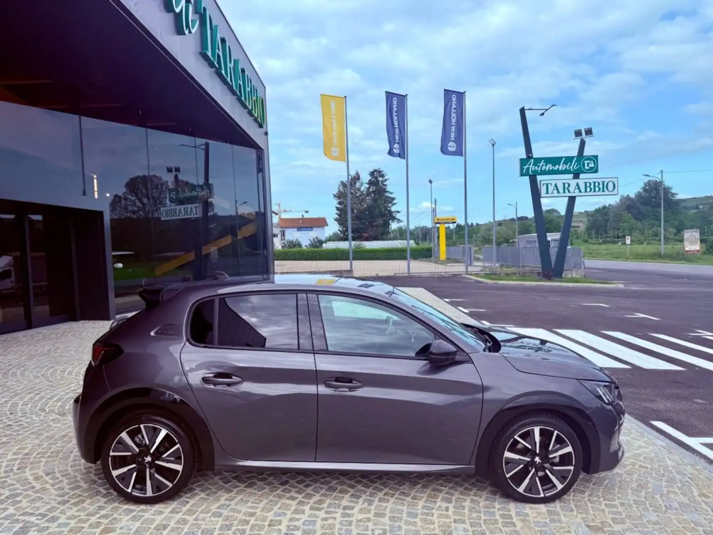 Peugeot 208 GT LINE - AUTOMATICO - OK NEOPAT - KM 39.000 Grigio - 2