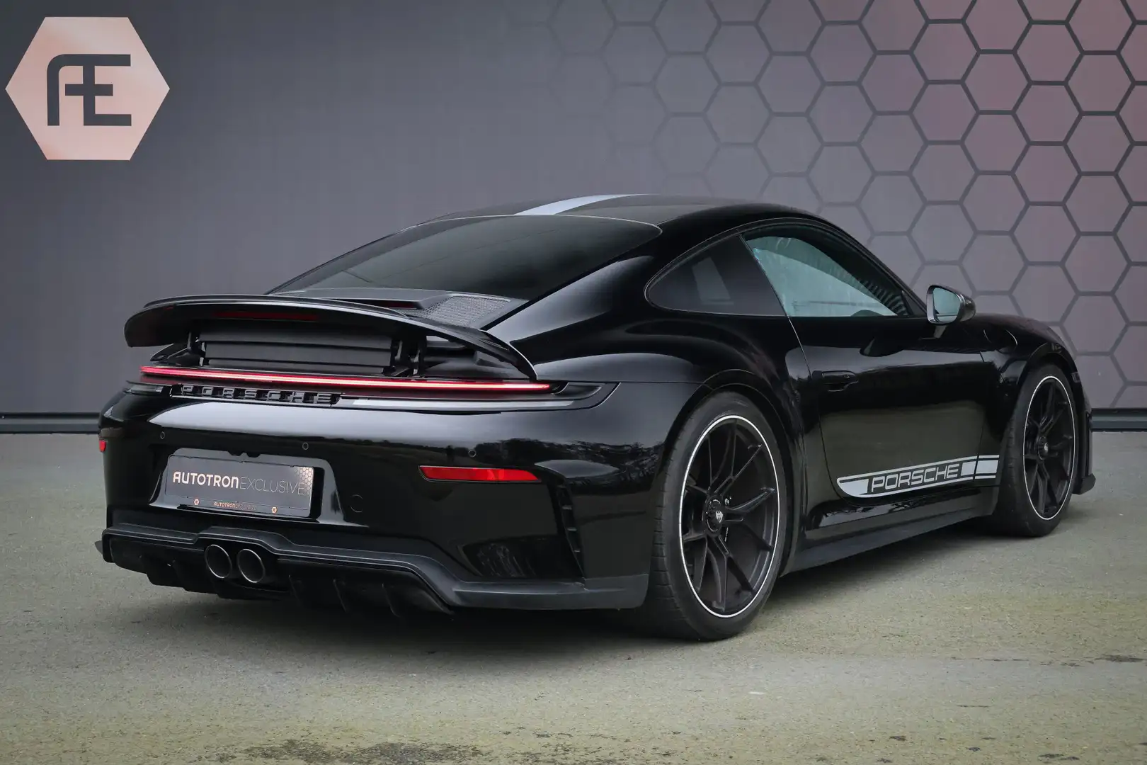 Porsche 992 4.0 GT3 Touring | 992.2 FACELIFT | LIFT | CARBON D Schwarz - 2