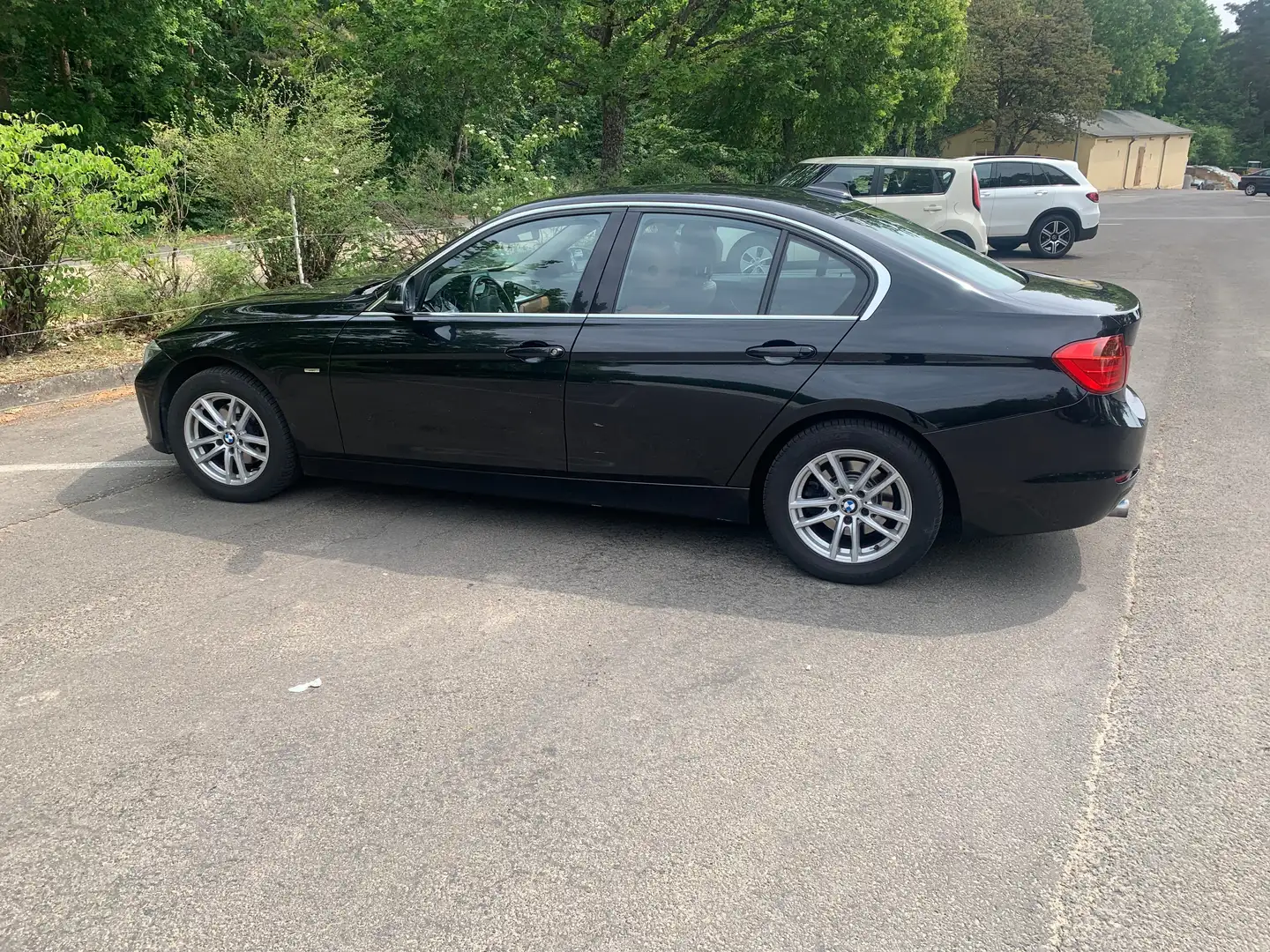 BMW 318 318d Luxury Line Black - 2