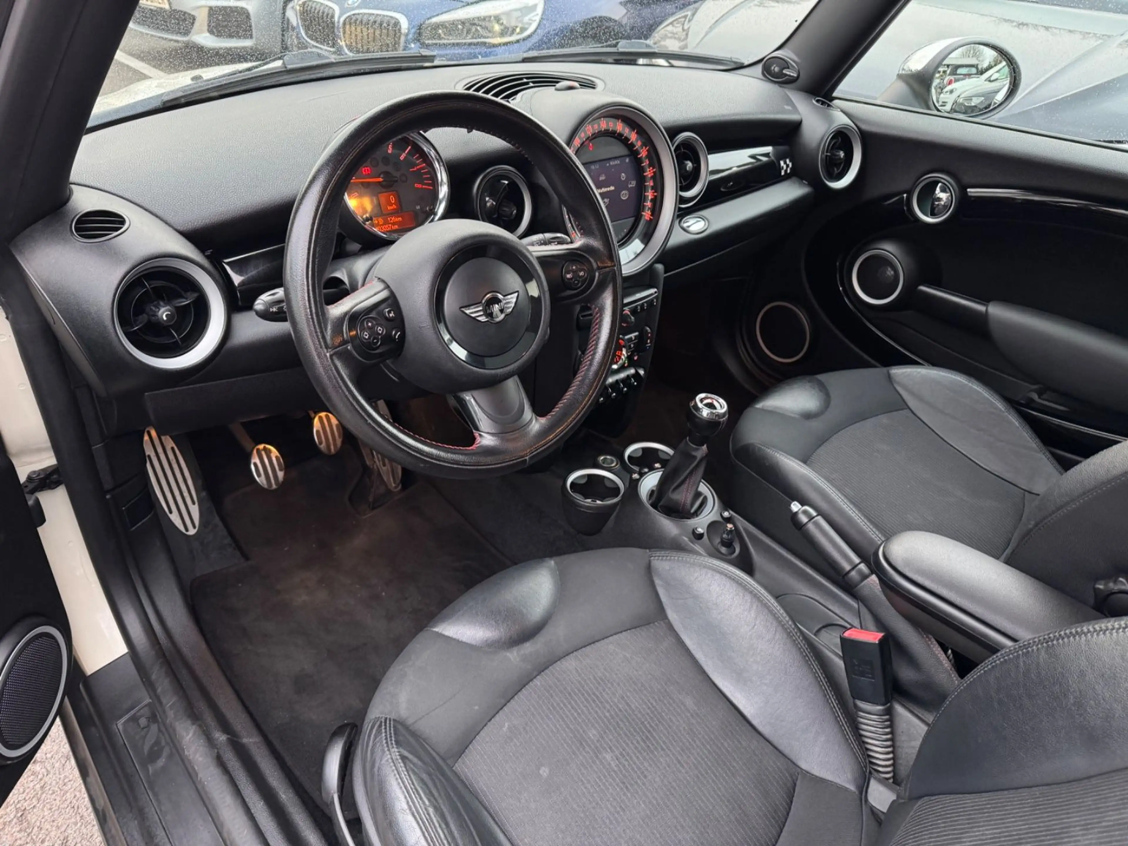 MINI John Cooper Works Clubman JCW Clubman Chili Xenon TLeder Navi HK eSD PDC — photo 9