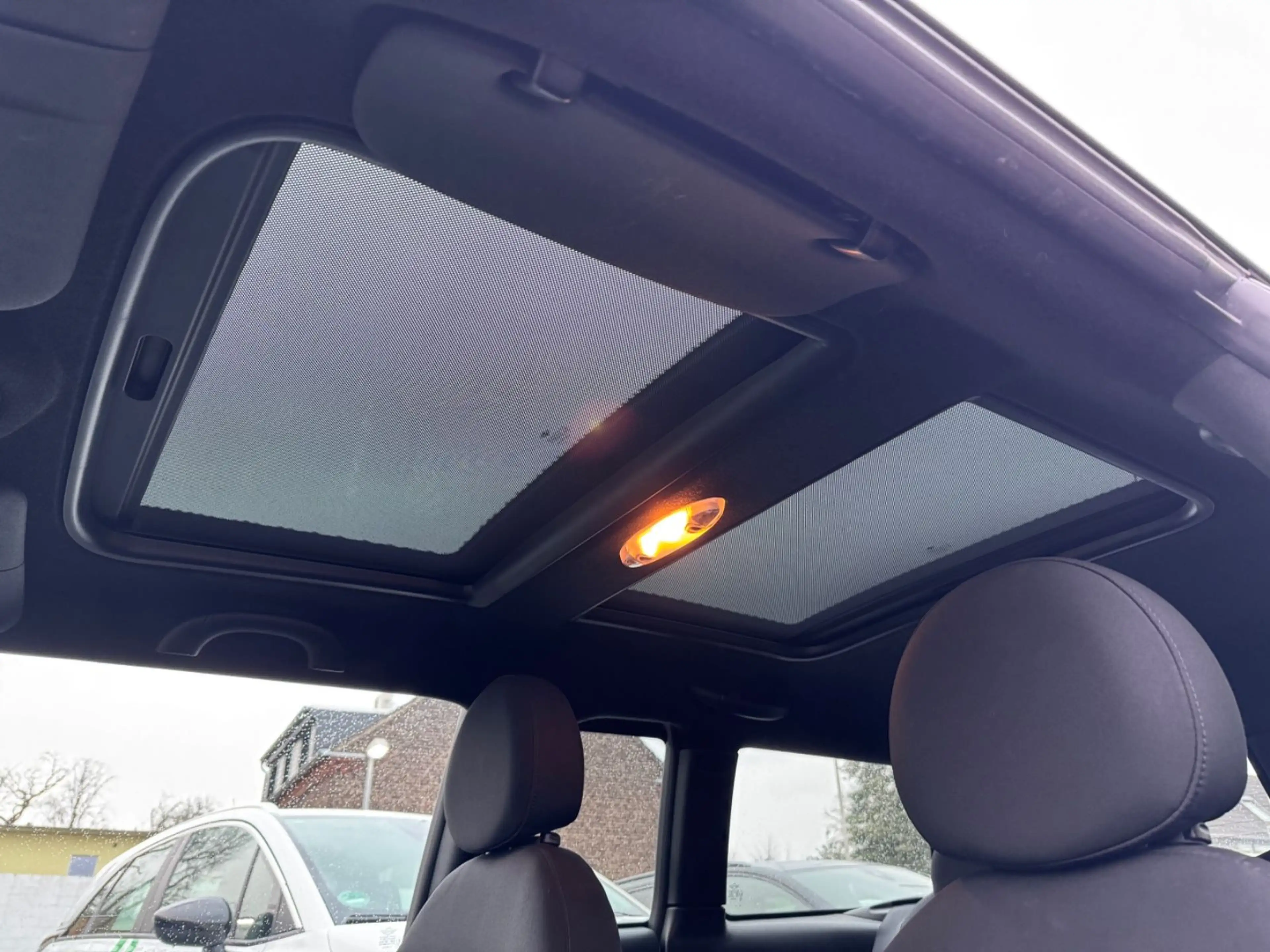 MINI John Cooper Works Clubman JCW Clubman Chili Xenon TLeder Navi HK eSD PDC — photo 15