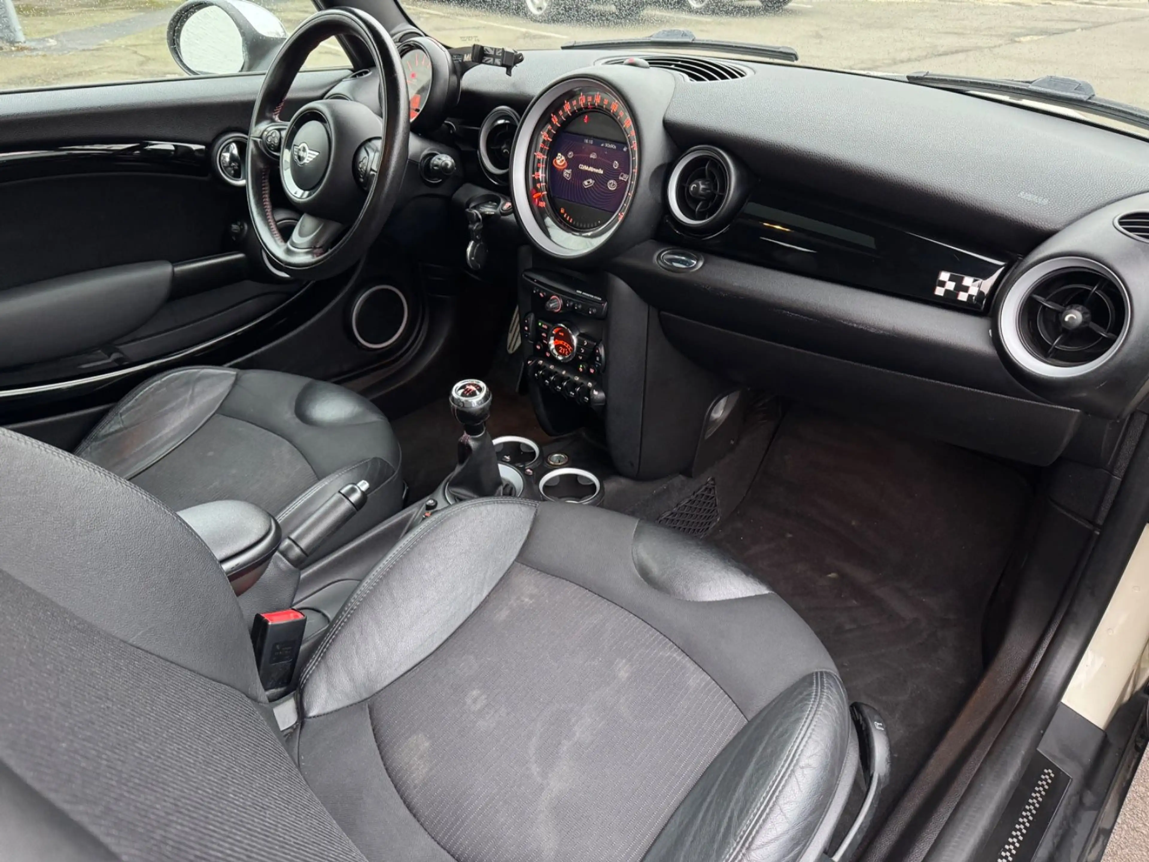 MINI John Cooper Works Clubman JCW Clubman Chili Xenon TLeder Navi HK eSD PDC — photo 10