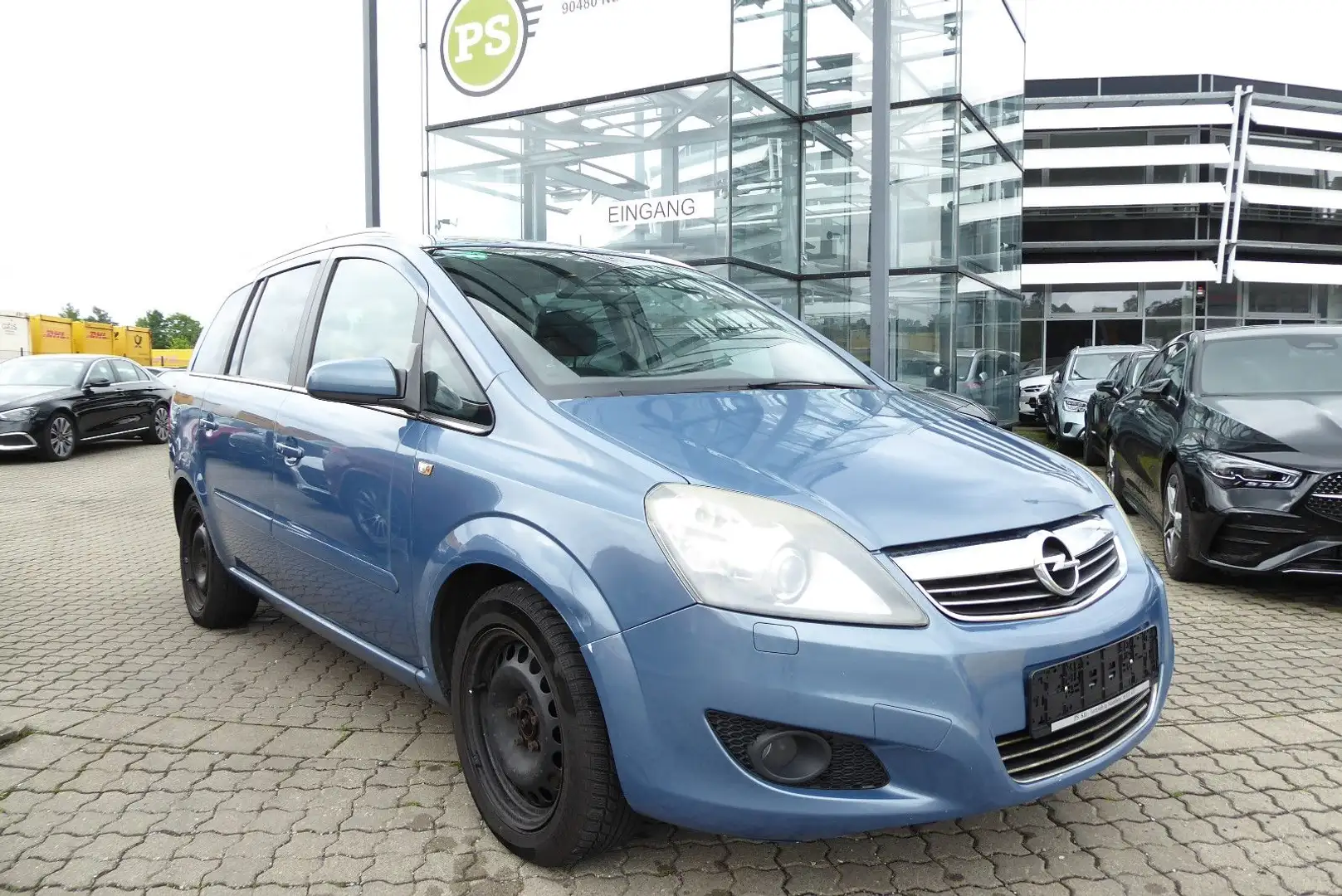 Opel Zafira B Innovation Blauw - 1