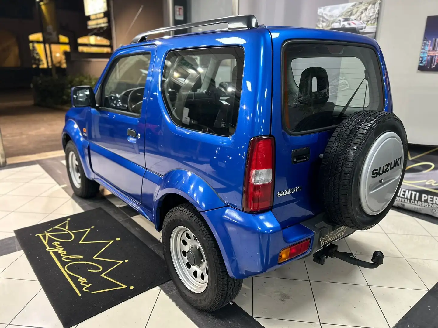 Suzuki Jimny 1.5 DDiS cat 4WD Modrá - 2
