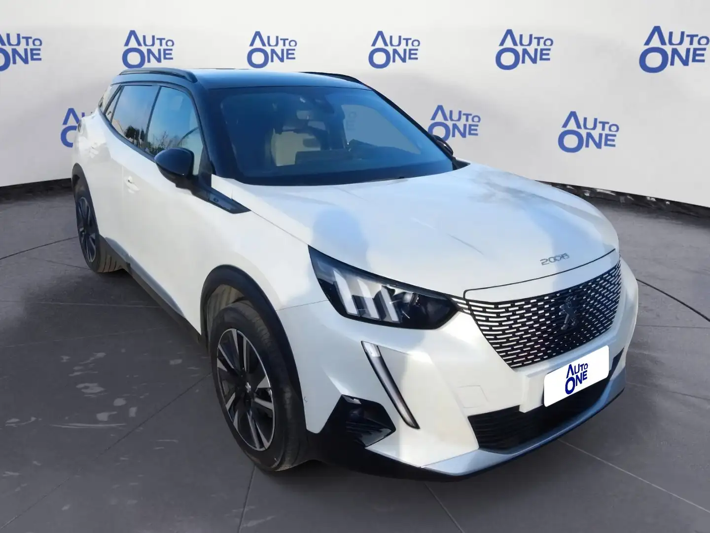 Peugeot 2008 e-2008 GT 100kW - 2k* Blanco - 1