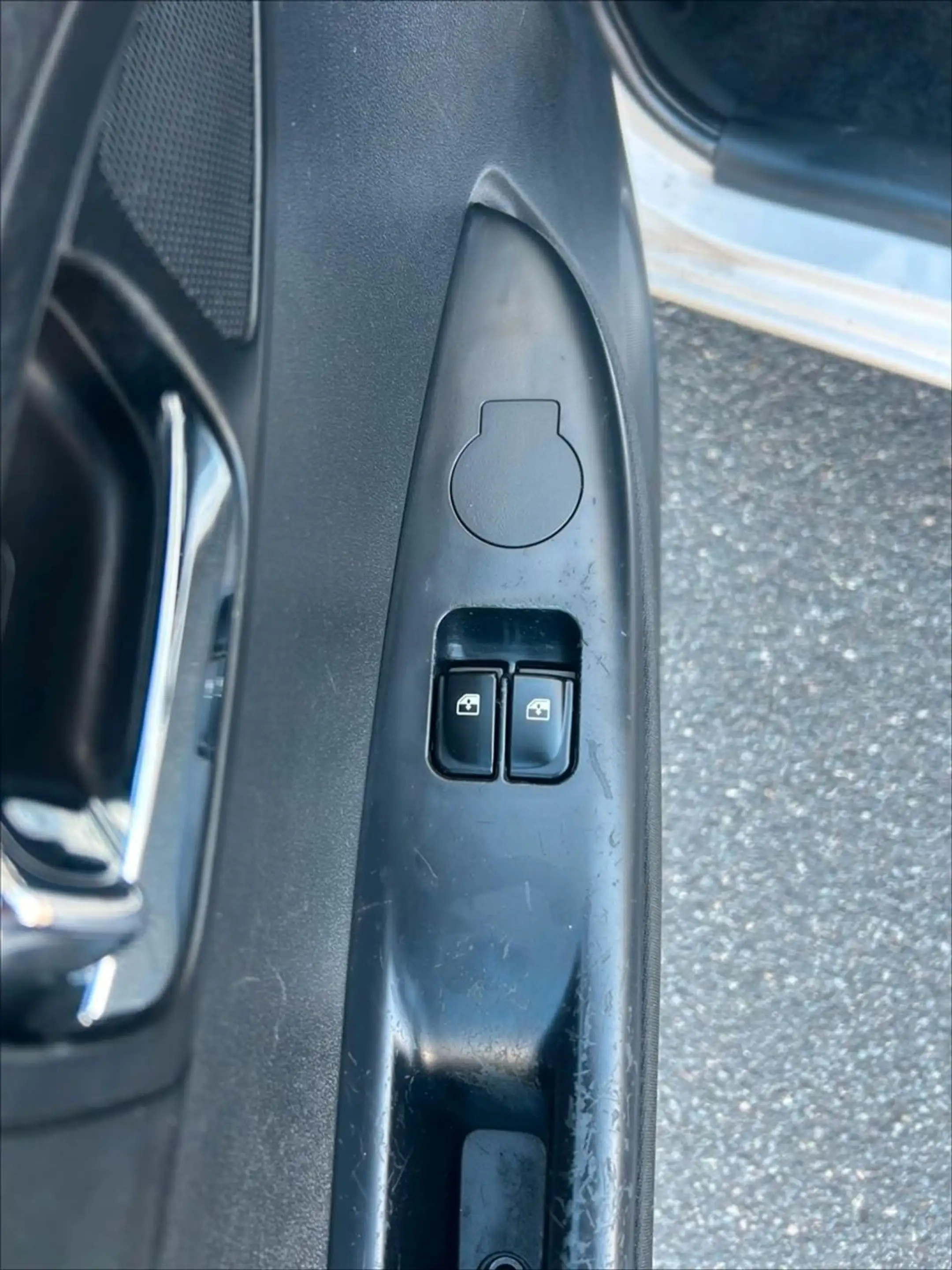 Hyundai i20 FIFA World Cup Edition,1 Hand ,63K KM — photo 23