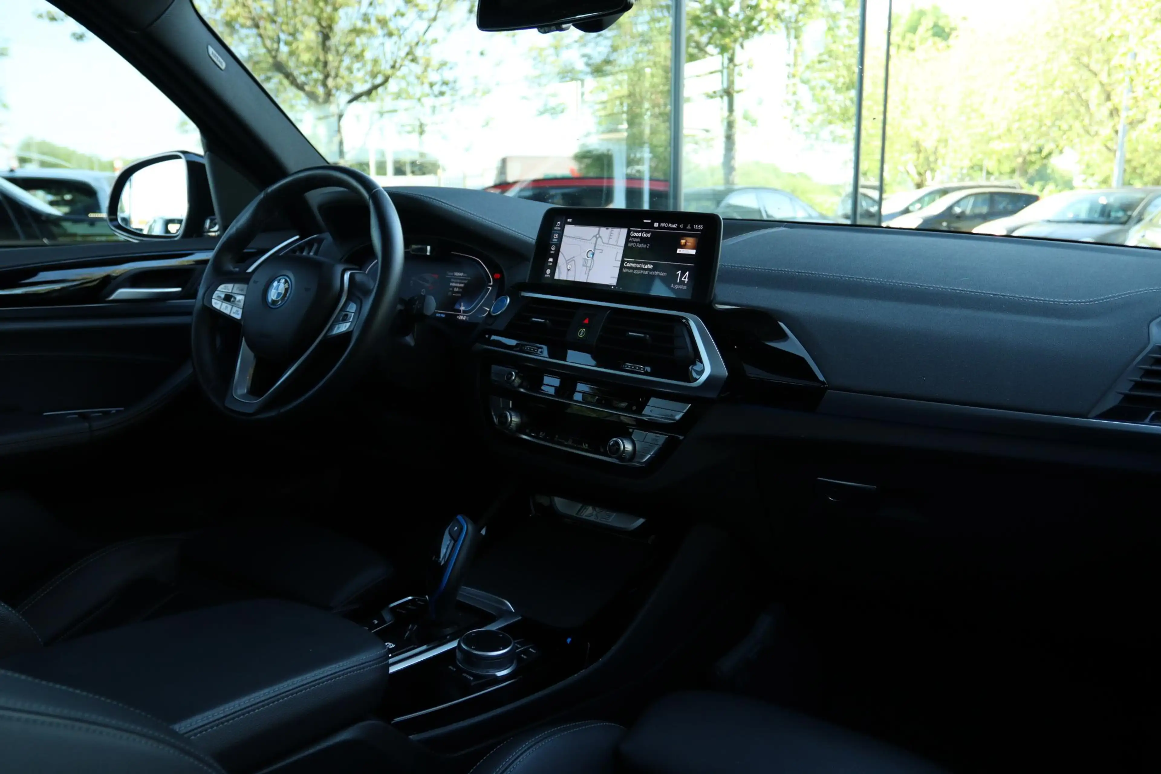 BMW iX3 HIGH EXECUTIVE 80KWH SOH 100% | PANO | TREKHAAK | — photo 9