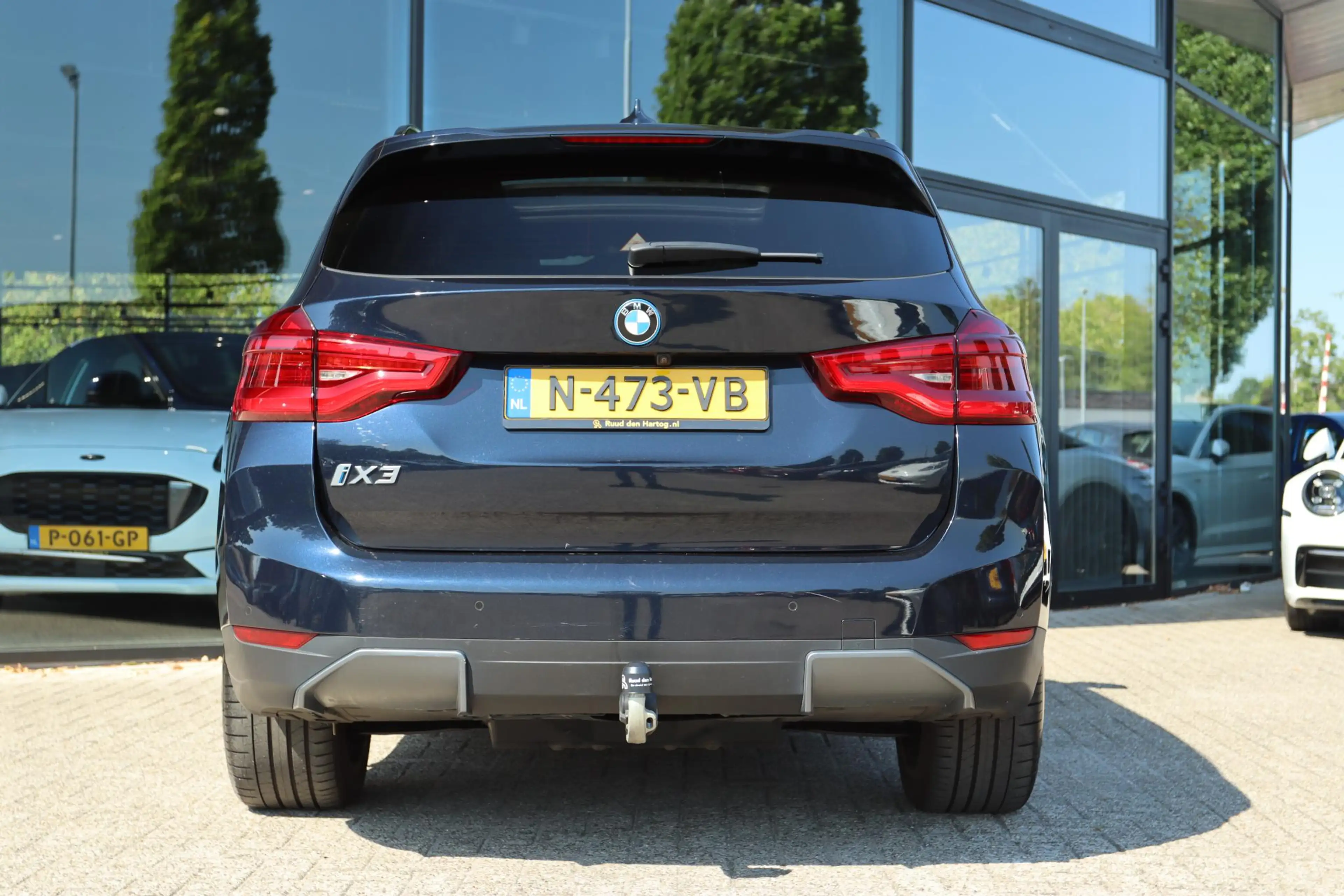 BMW iX3 HIGH EXECUTIVE 80KWH SOH 100% | PANO | TREKHAAK | — photo 12