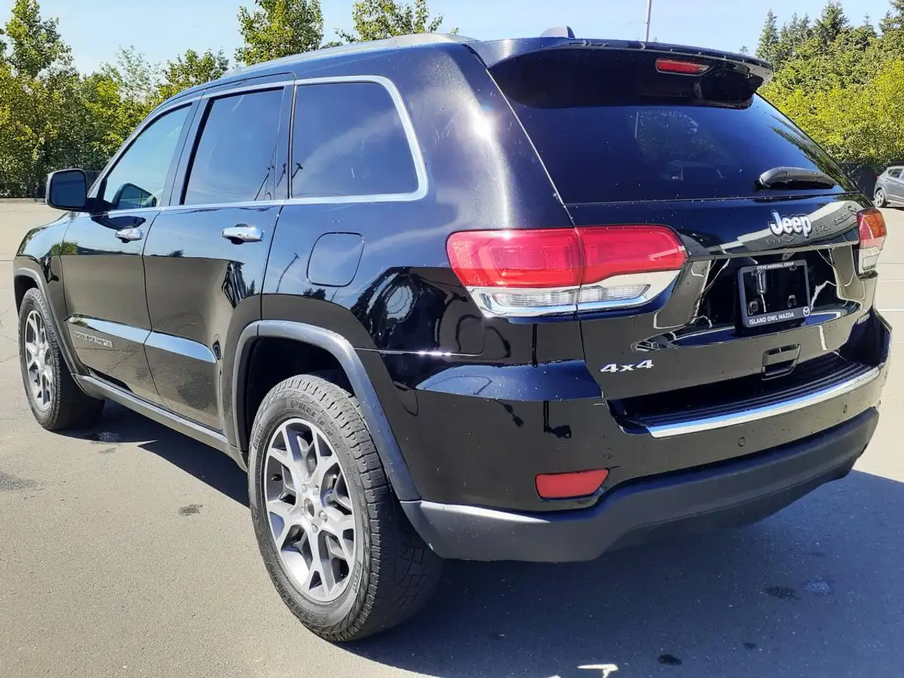Jeep Grand Cherokee снимка Jeep Grand Cherokee