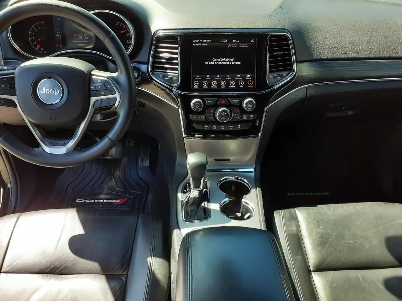 Jeep Grand Cherokee снимка Jeep Grand Cherokee