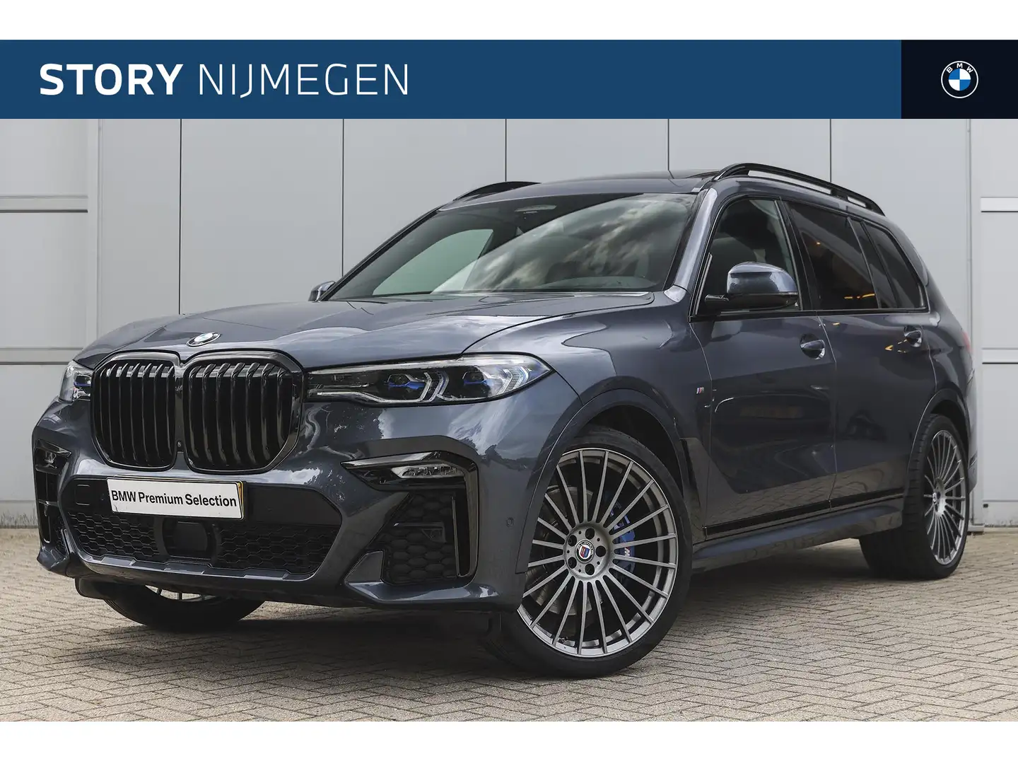 BMW X7 M50i High Executive Automaat / Active Steering / S Grijs - 1