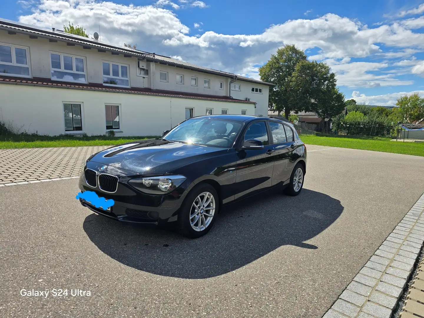 BMW 116 Advantage Paket Plus Černá - 1
