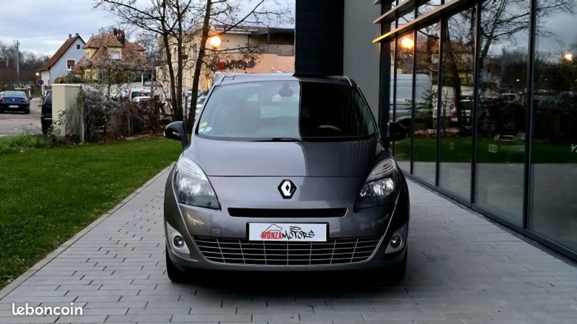 Renault Grand Scenic III 2.0 DCI 150CH INITIALE BVA 7 PLACES Beige - 2