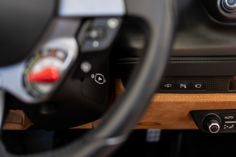 Ferrari F8 Spider 3.9 V8 HELE, Carbon Seats, Lift — photo 15