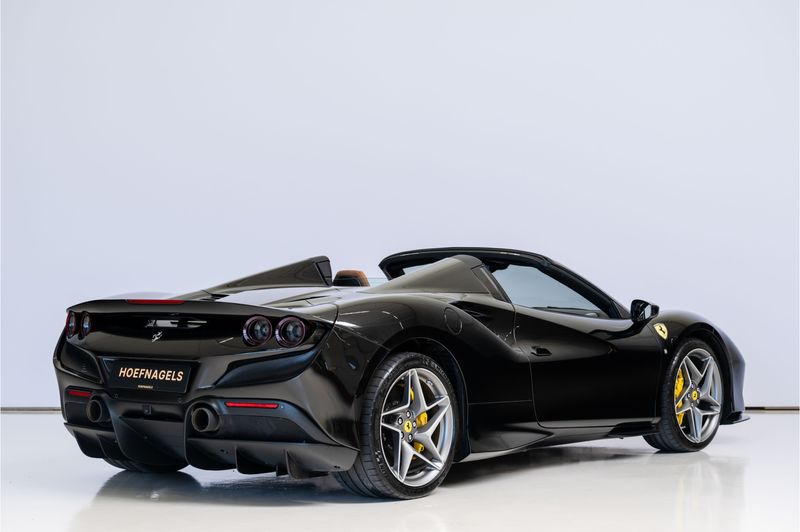 Ferrari F8 Spider 3.9 V8 HELE, Carbon Seats, Lift — photo 3