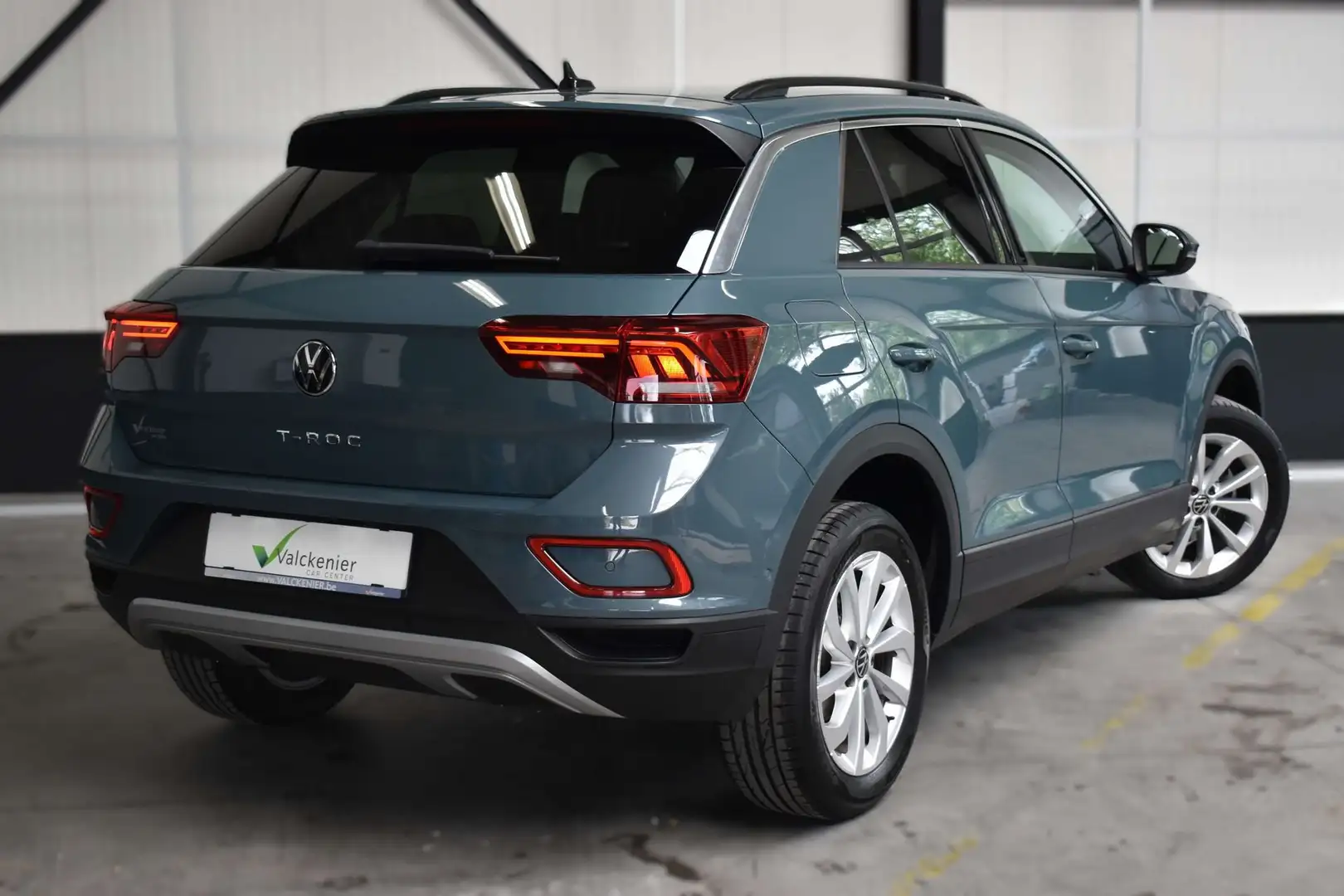 Volkswagen T-Roc Life 1.5 TSi 150 DSG/Valckenier Car Center Asse Grau - 2