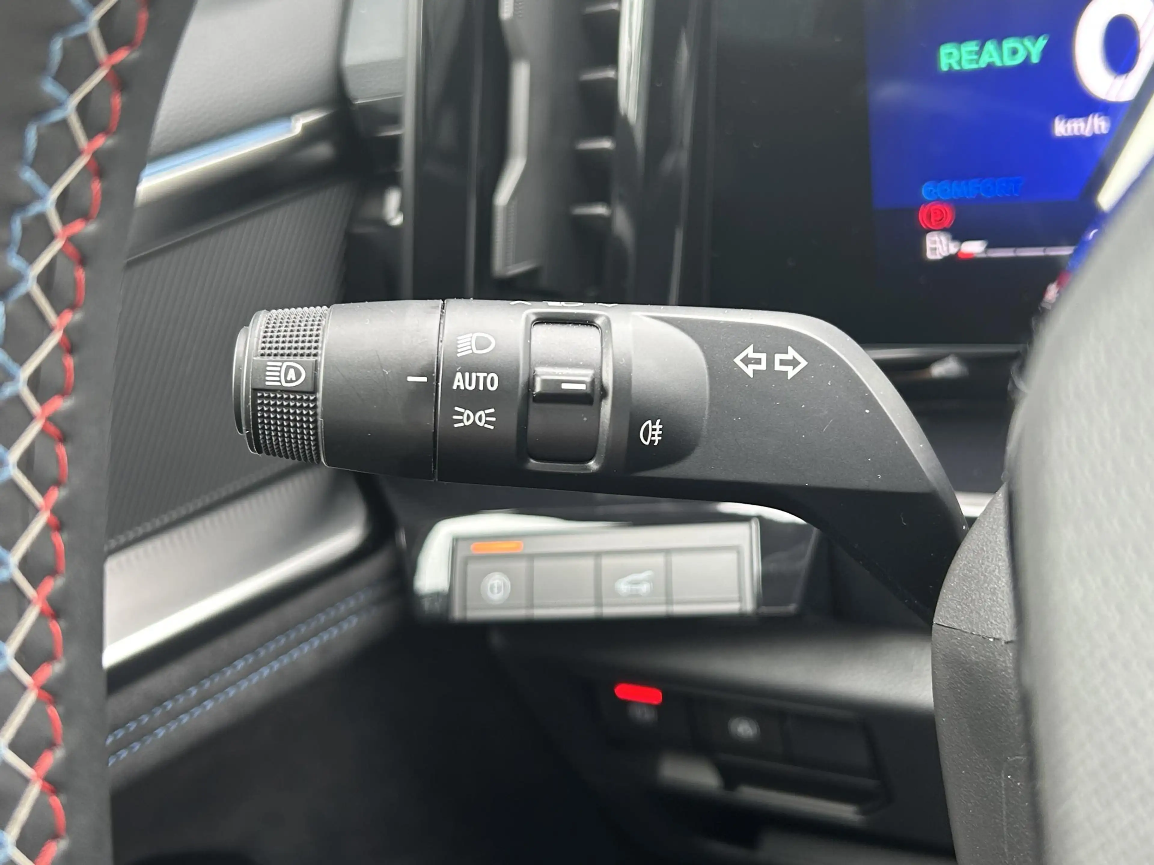 Renault Espace E-Tech full hybrid 200 esprit Alpine 7p. | Navigat — photo 34