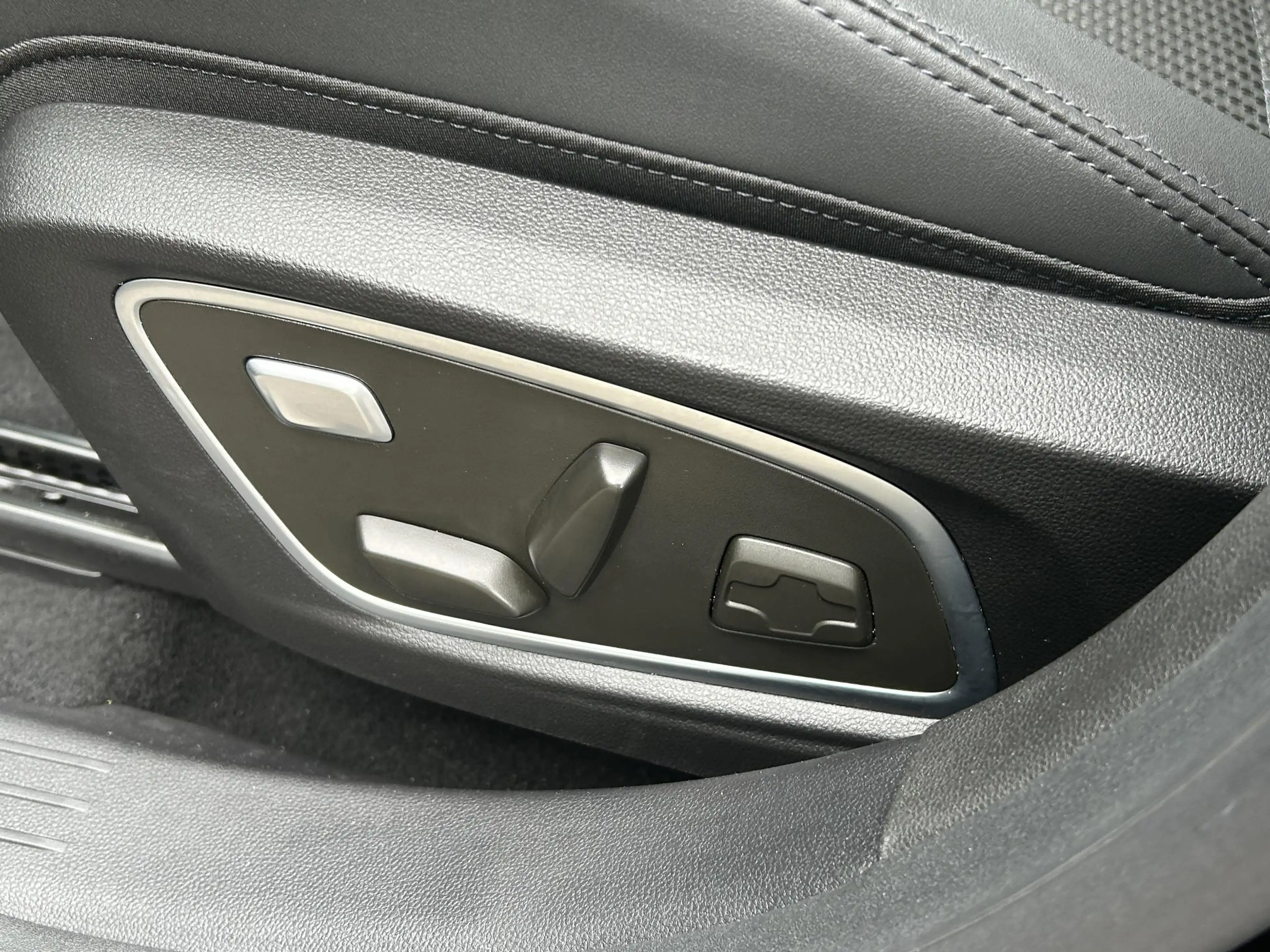 Renault Espace E-Tech full hybrid 200 esprit Alpine 7p. | Navigat — photo 28