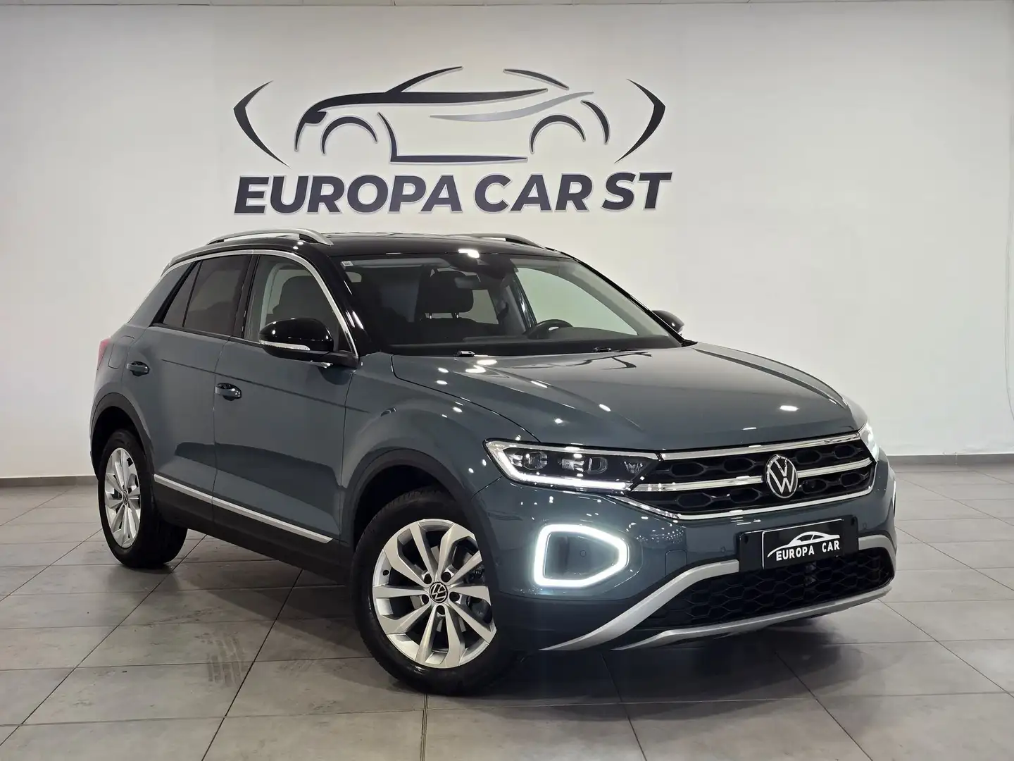 Volkswagen T-Roc 1.5 TSI ACT DSG Style BlueMotion Technology Verde - 2