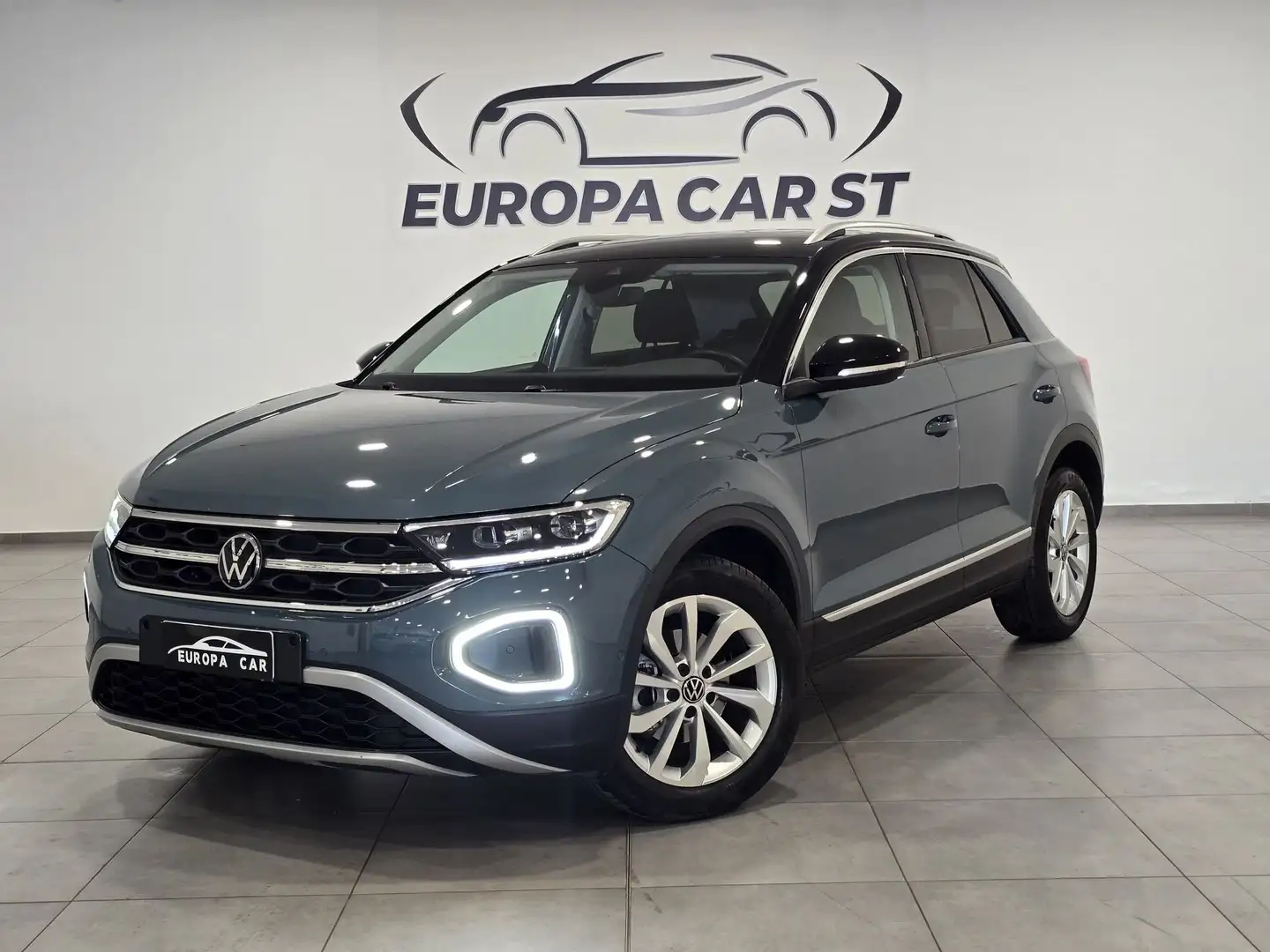 Volkswagen T-Roc 1.5 TSI ACT DSG Style BlueMotion Technology Verde - 1