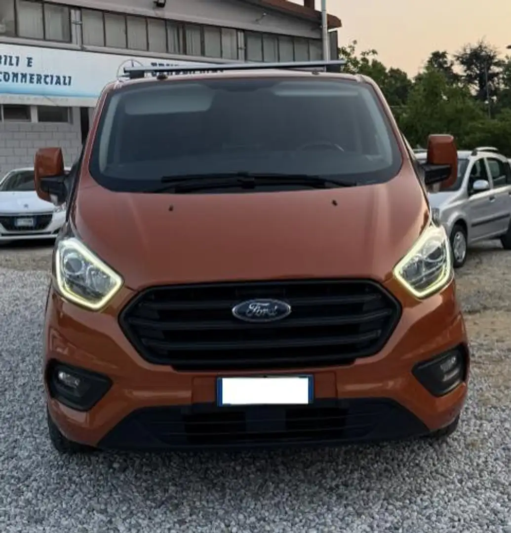 Ford Transit Custom transit custom 320 2.0 tdci 130cv Titanium L2H1 E6 - 1