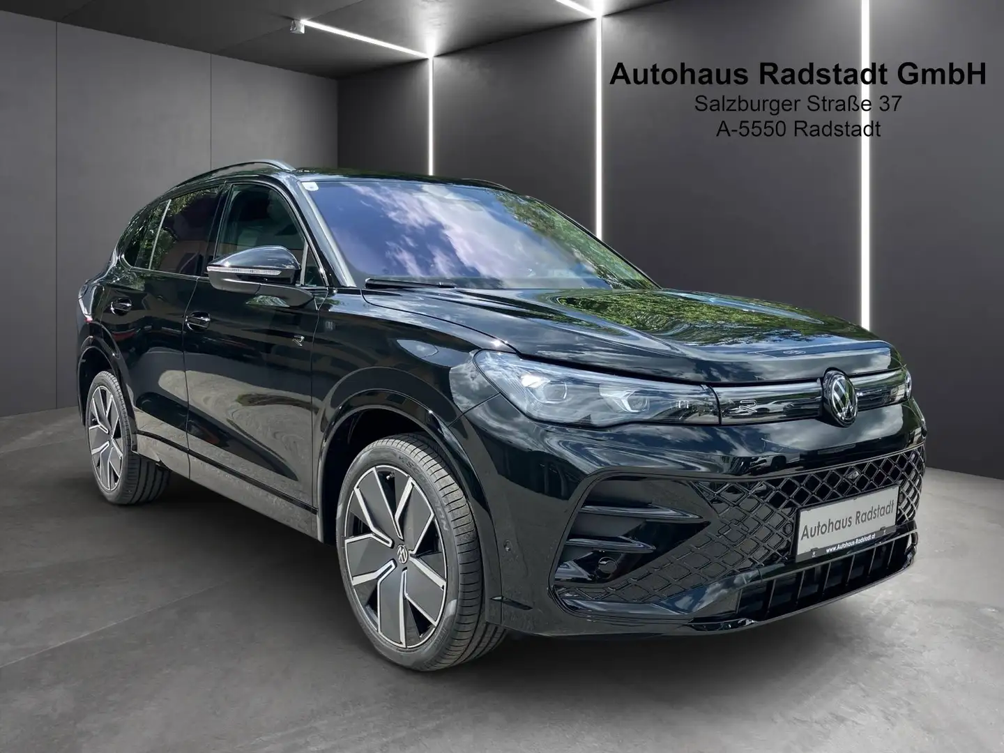 Volkswagen Tiguan 2.0 TSI 150 kW 4Motion R-Line Schwarz - 2