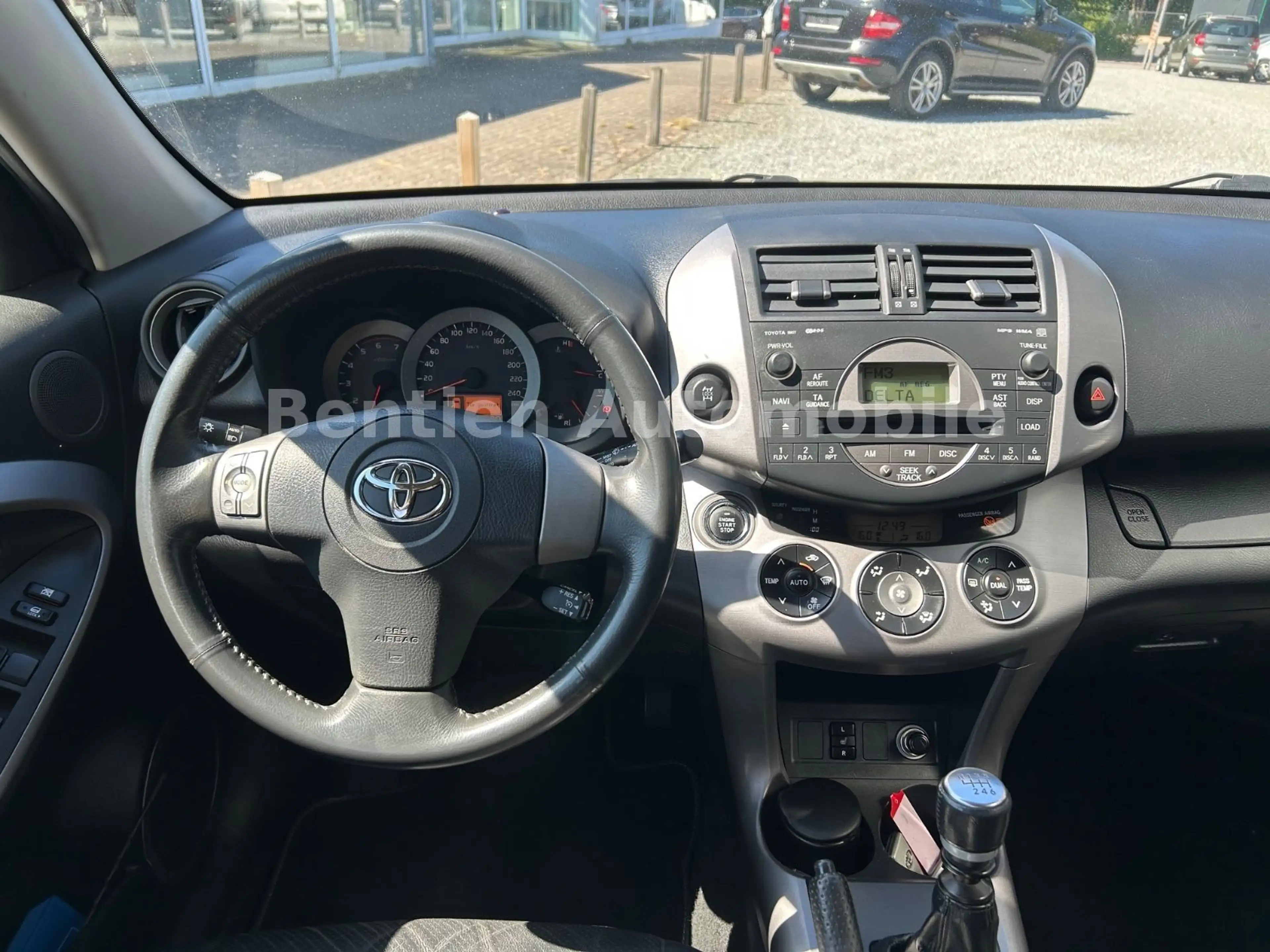 Toyota RAV 4 RAV4 Executive,Leder,AHK,SHZ — photo 12