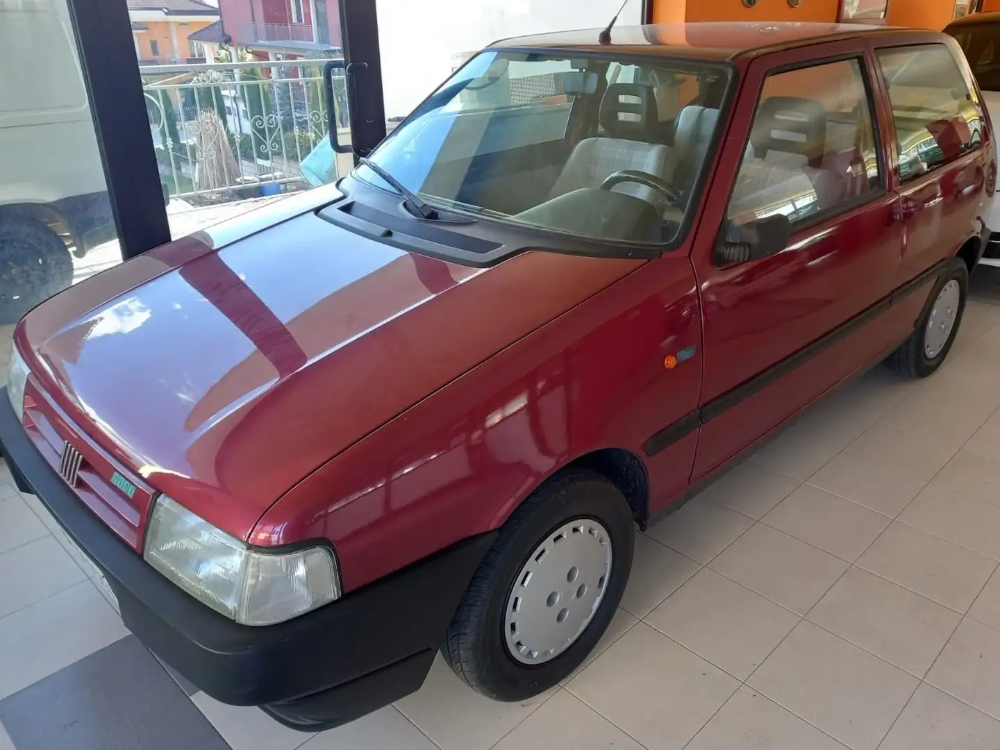 Fiat Uno 3p 1.1 ie S cat. Rouge - 2