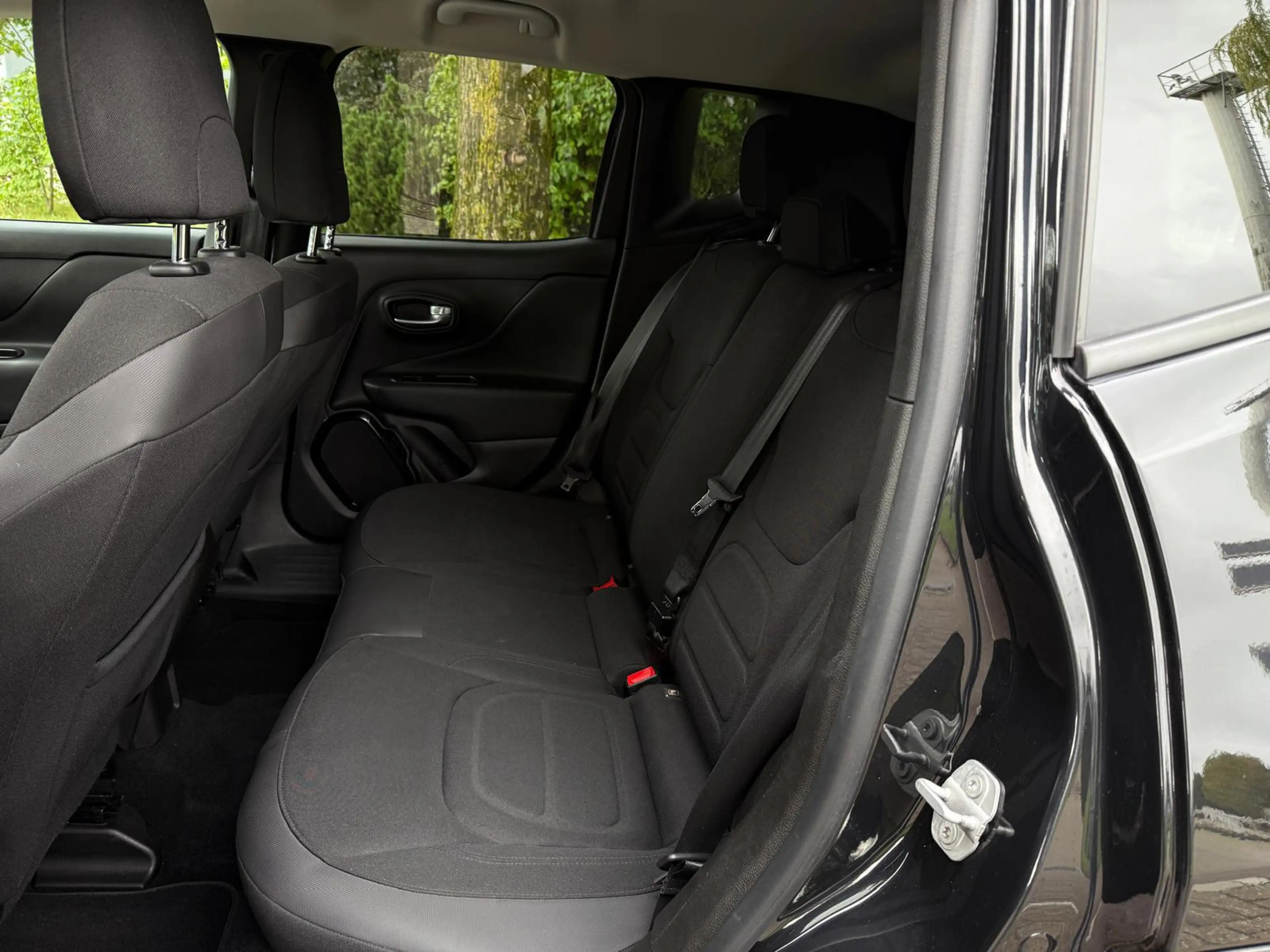 Jeep Renegade 1.4 MultiAir Night Eagle II — photo 9