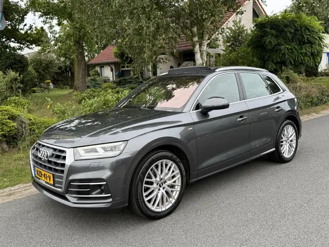 Audi Q5 2.0 TFSI quattro 252PK S-Line•Pano•B&O
